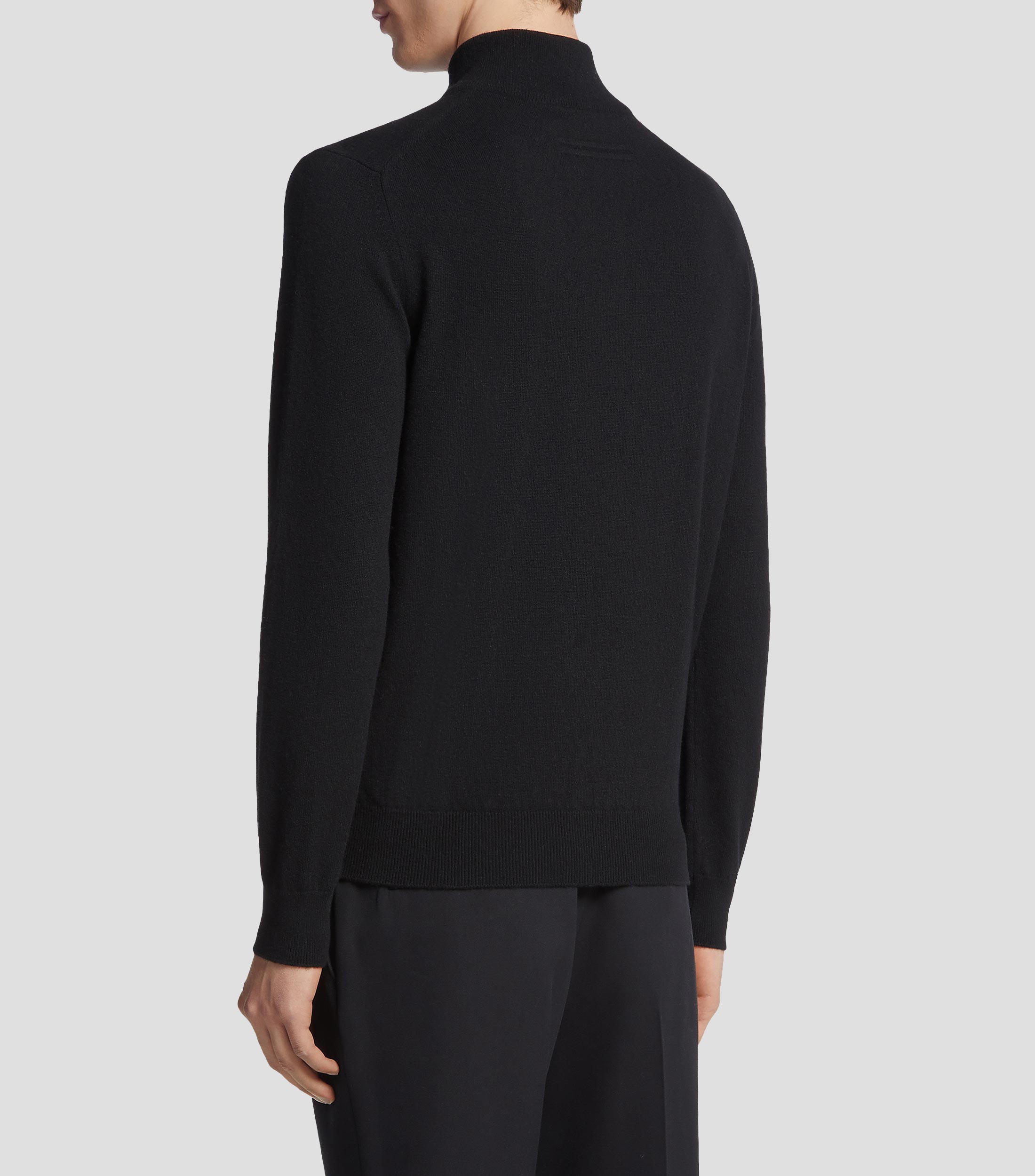 Suéter cuello alto Hombre