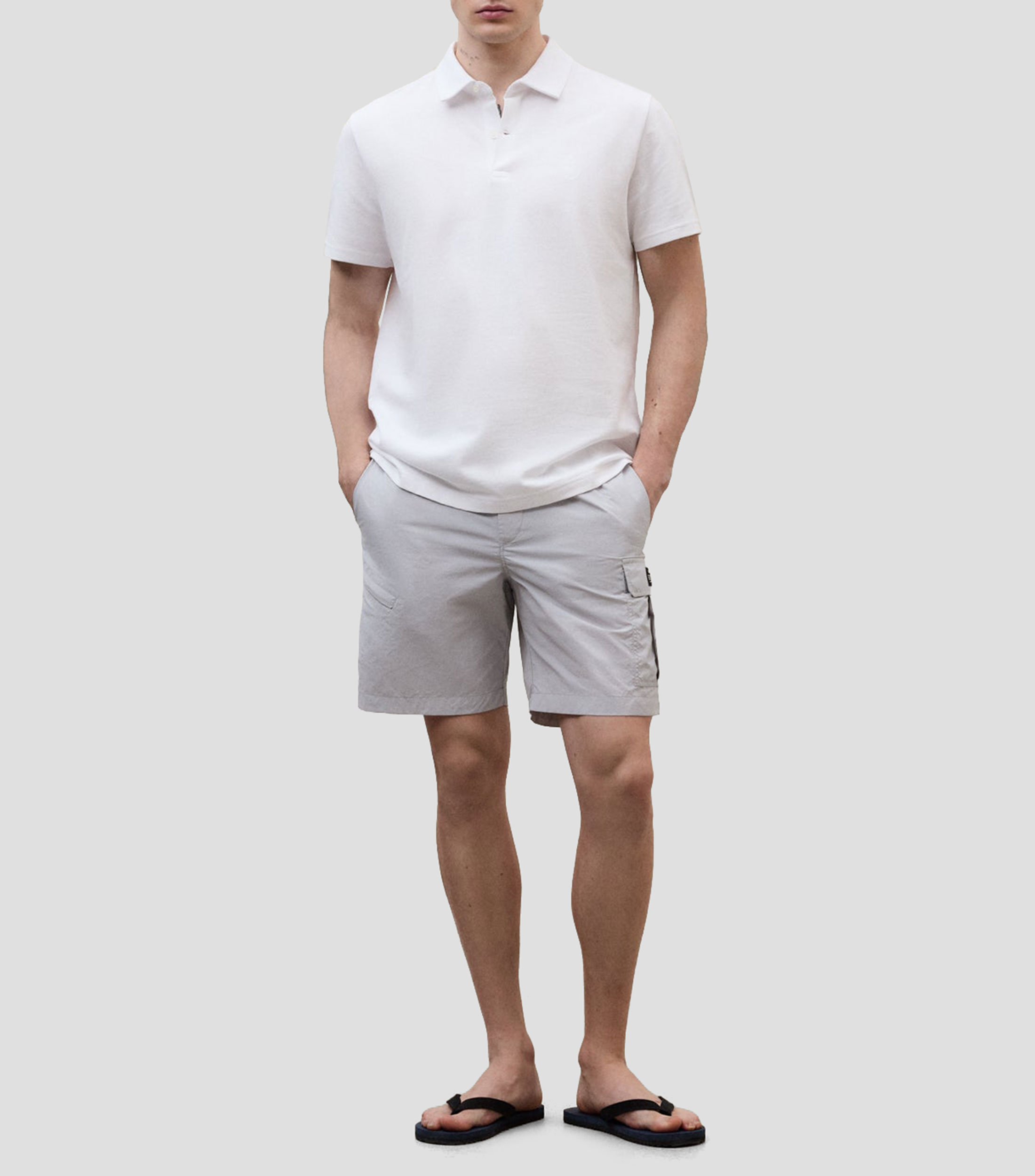 Playera tipo polo manga corta lisa Hombre