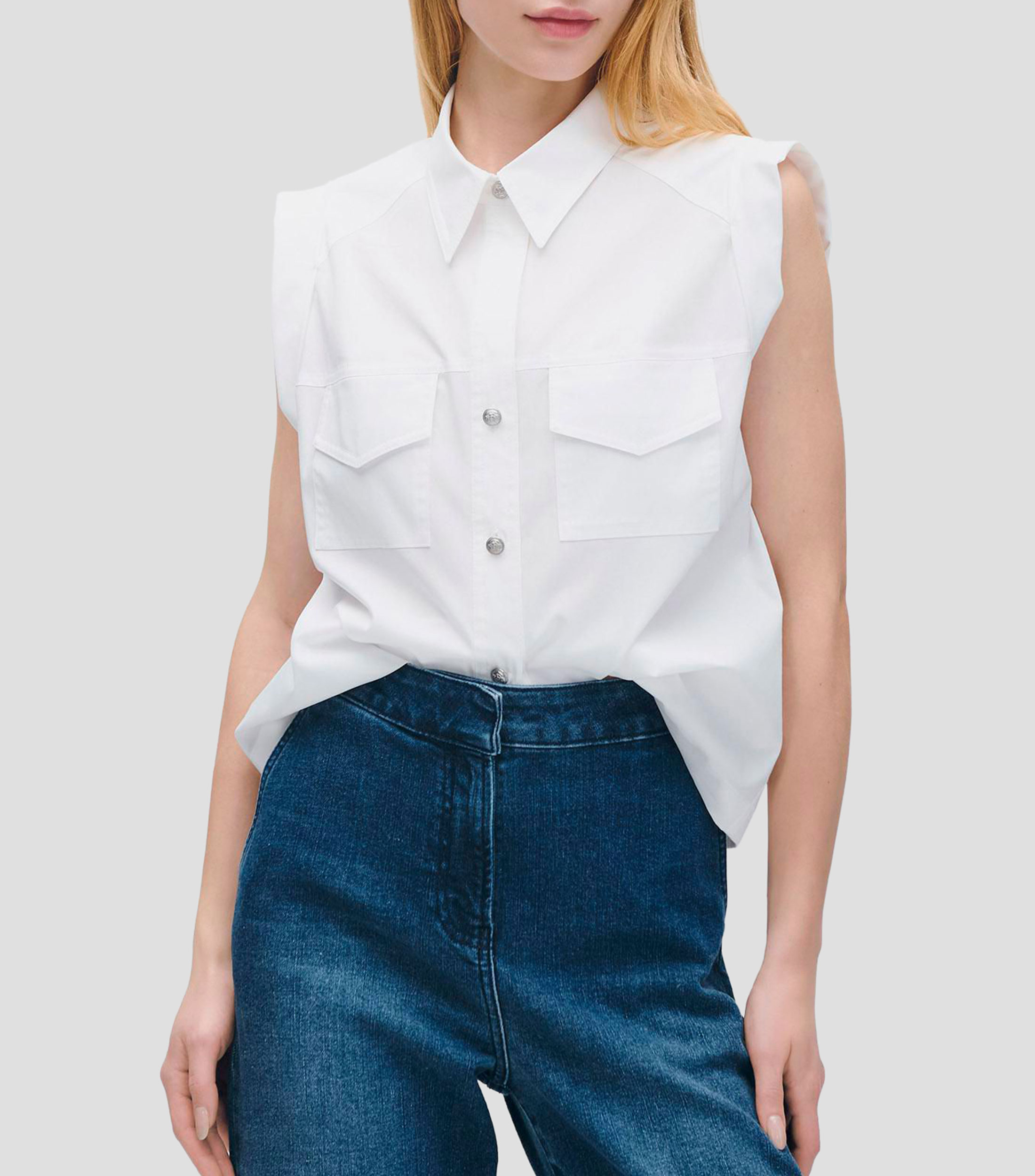 Blusa Camisera Blanca Sisa Fraccionada Mujer