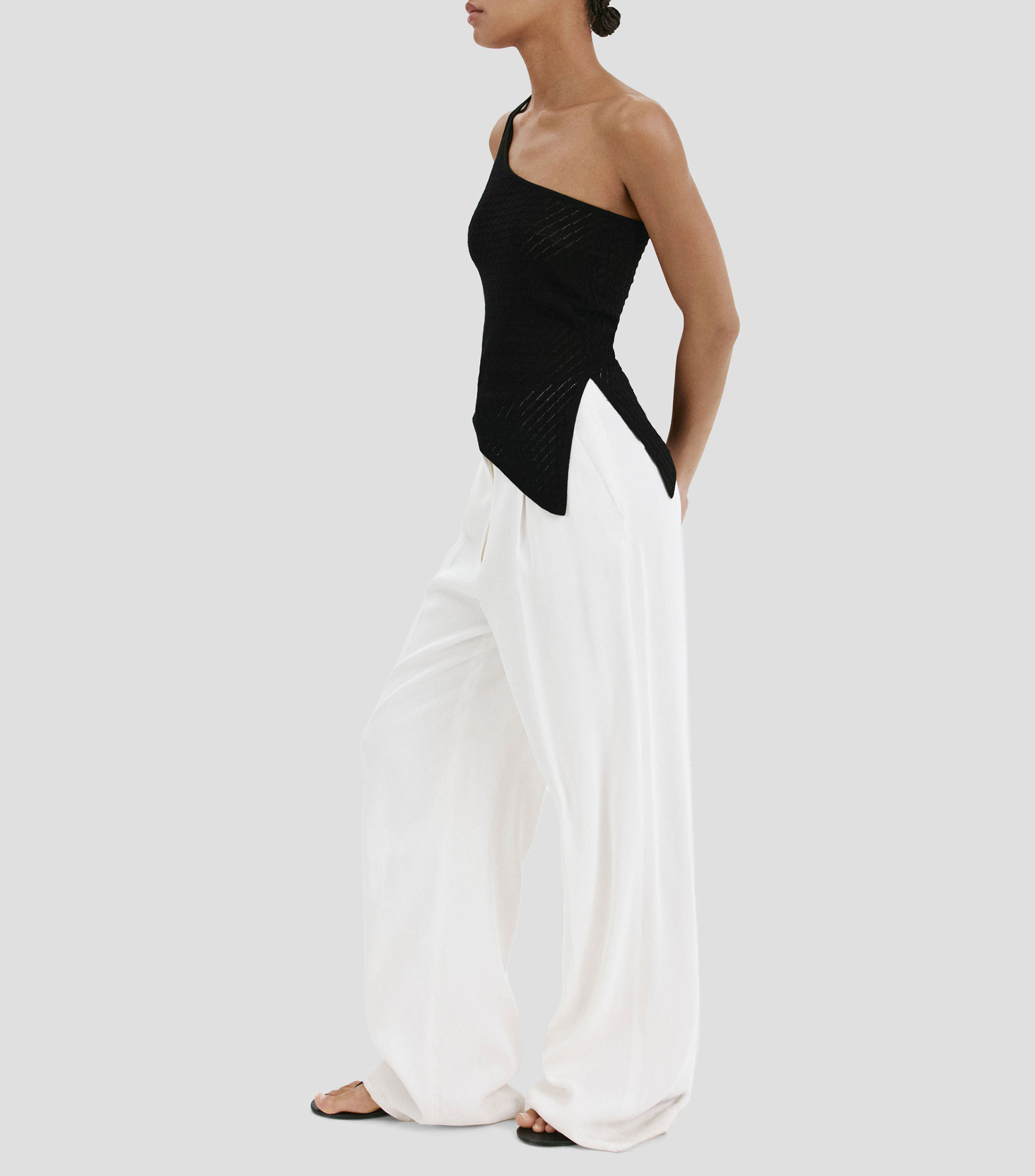 Top cuello asimétrico sin mangas liso Mujer