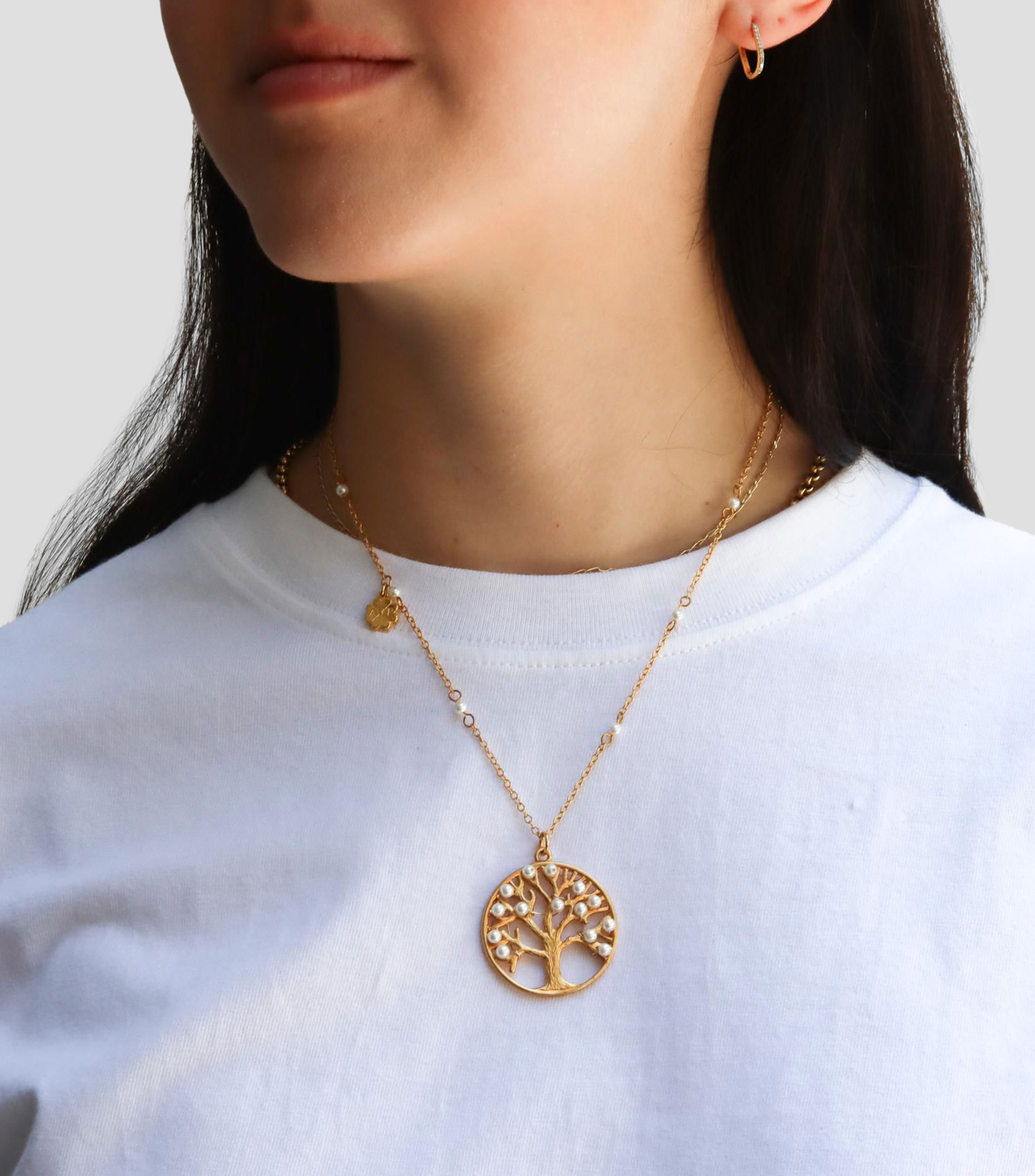 Collar con dije de árbol Mujer