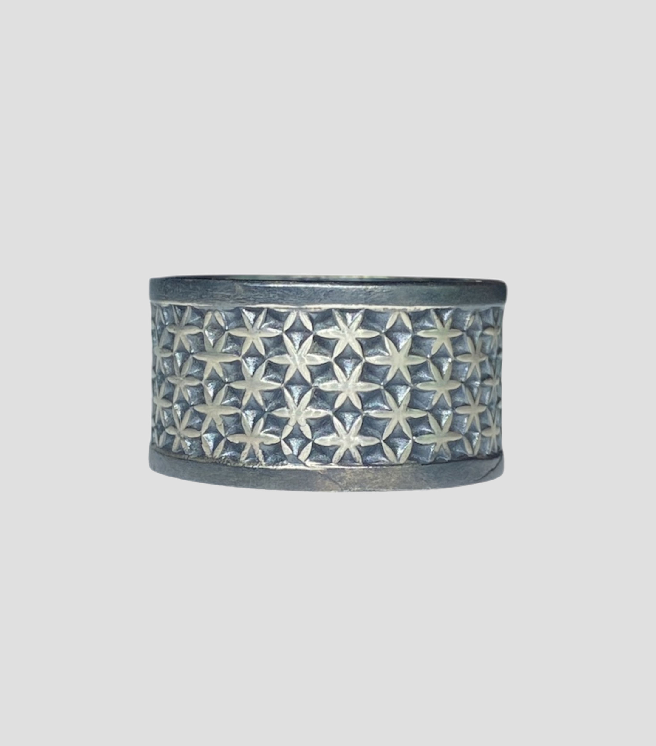 Anillo en Plata .925 lleno de estrellas Unisex