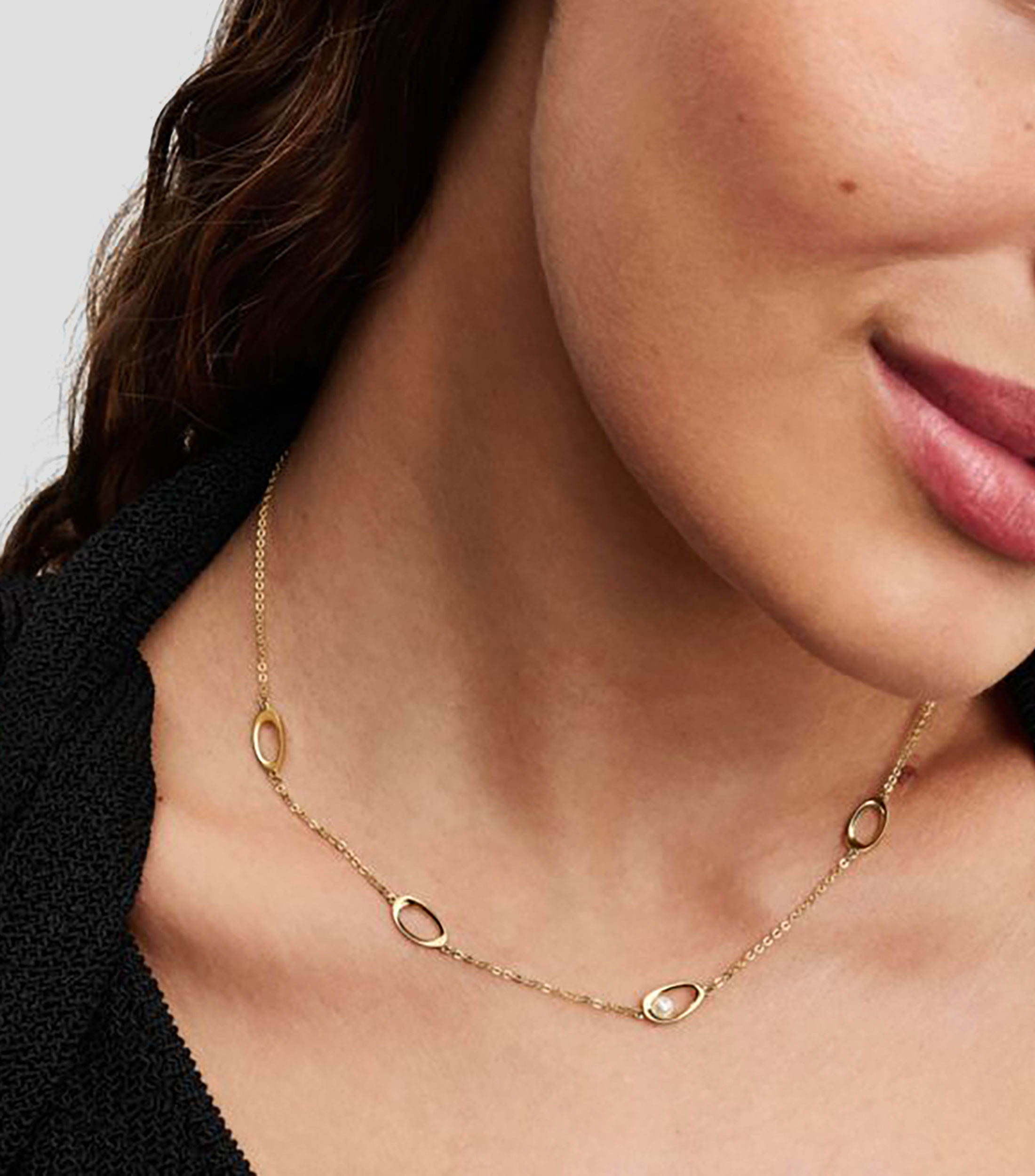 Collar Ovalo en Plata con Perla Mujer