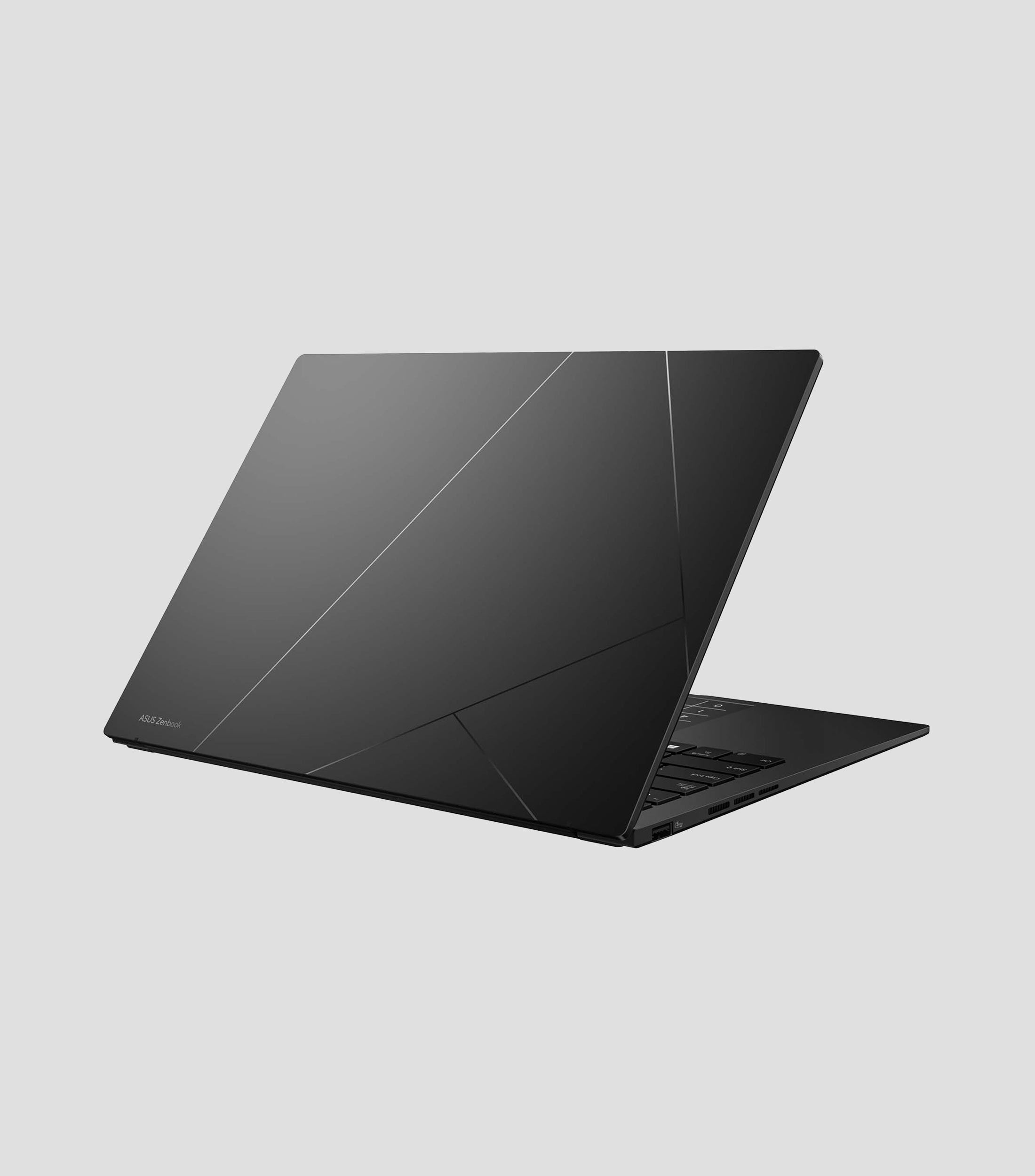 Laptop Zenbook 14 OLED 14 AMD Ryzen AI 5, RAM 16 GB, SSD 512GB Sleeve