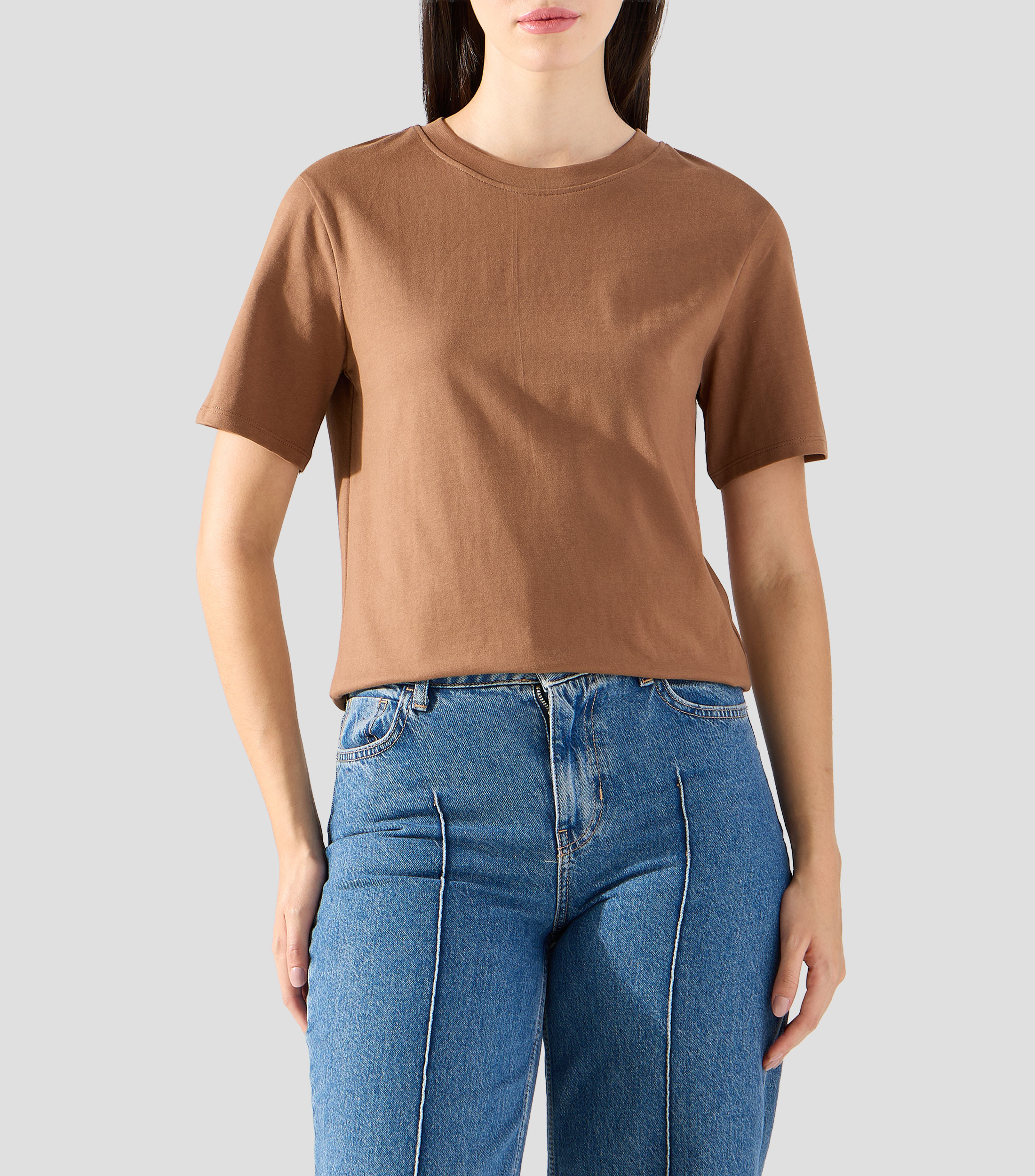 Playera cuello redondo manga corta lisa Mujer