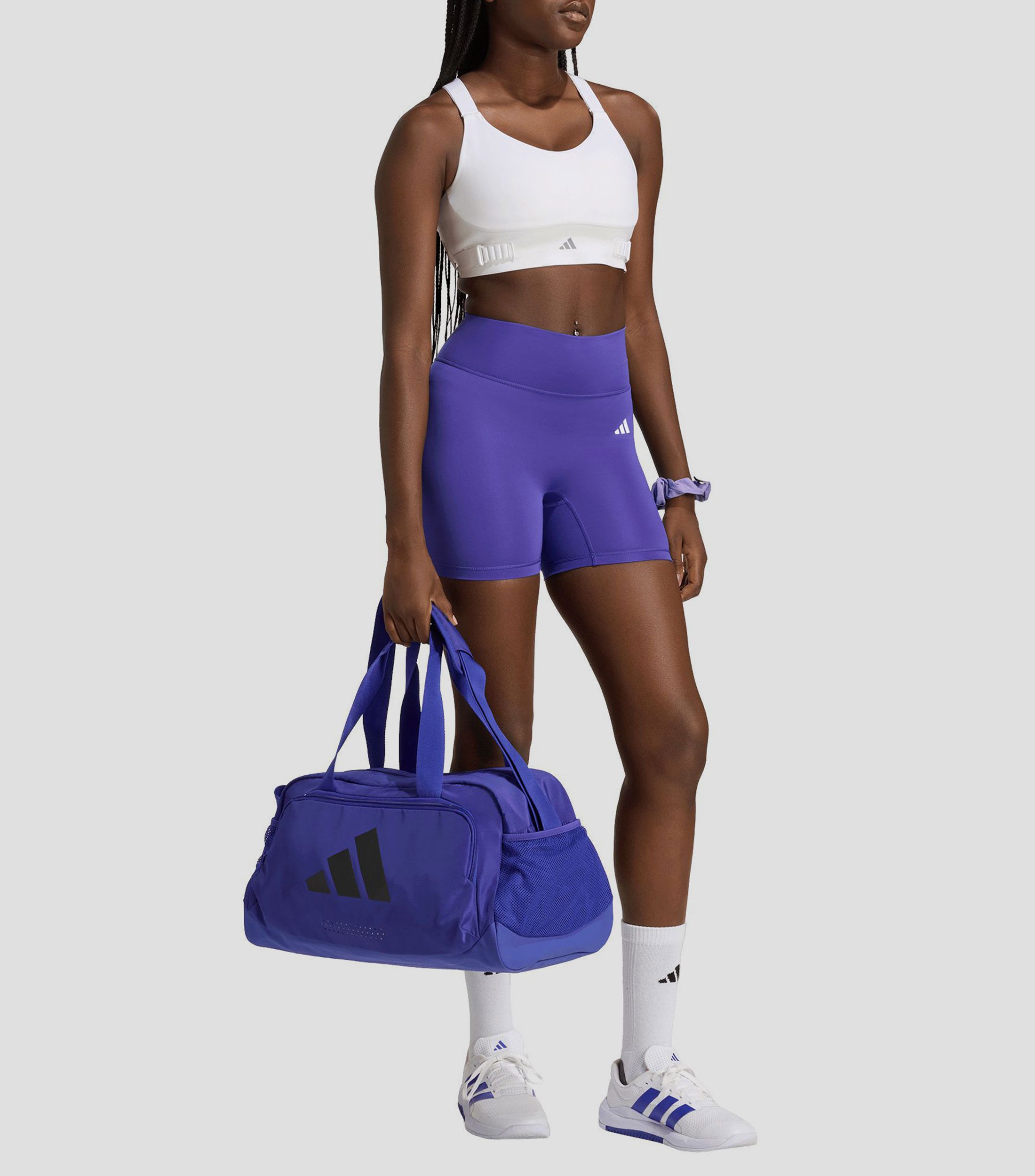 Short para entrenamiento liso Mujer