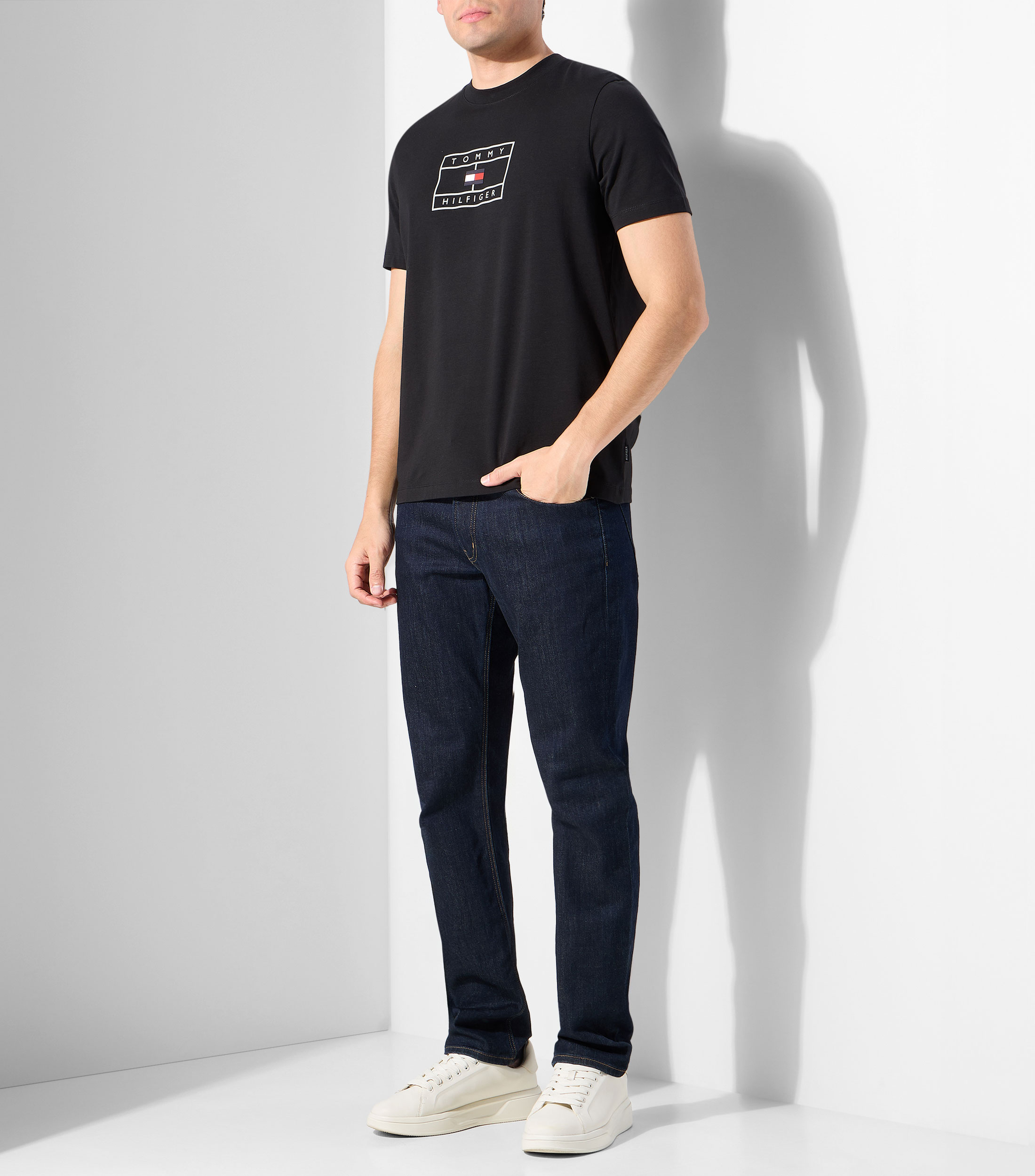 Playera cuello redondo manga corta estampada Hombre