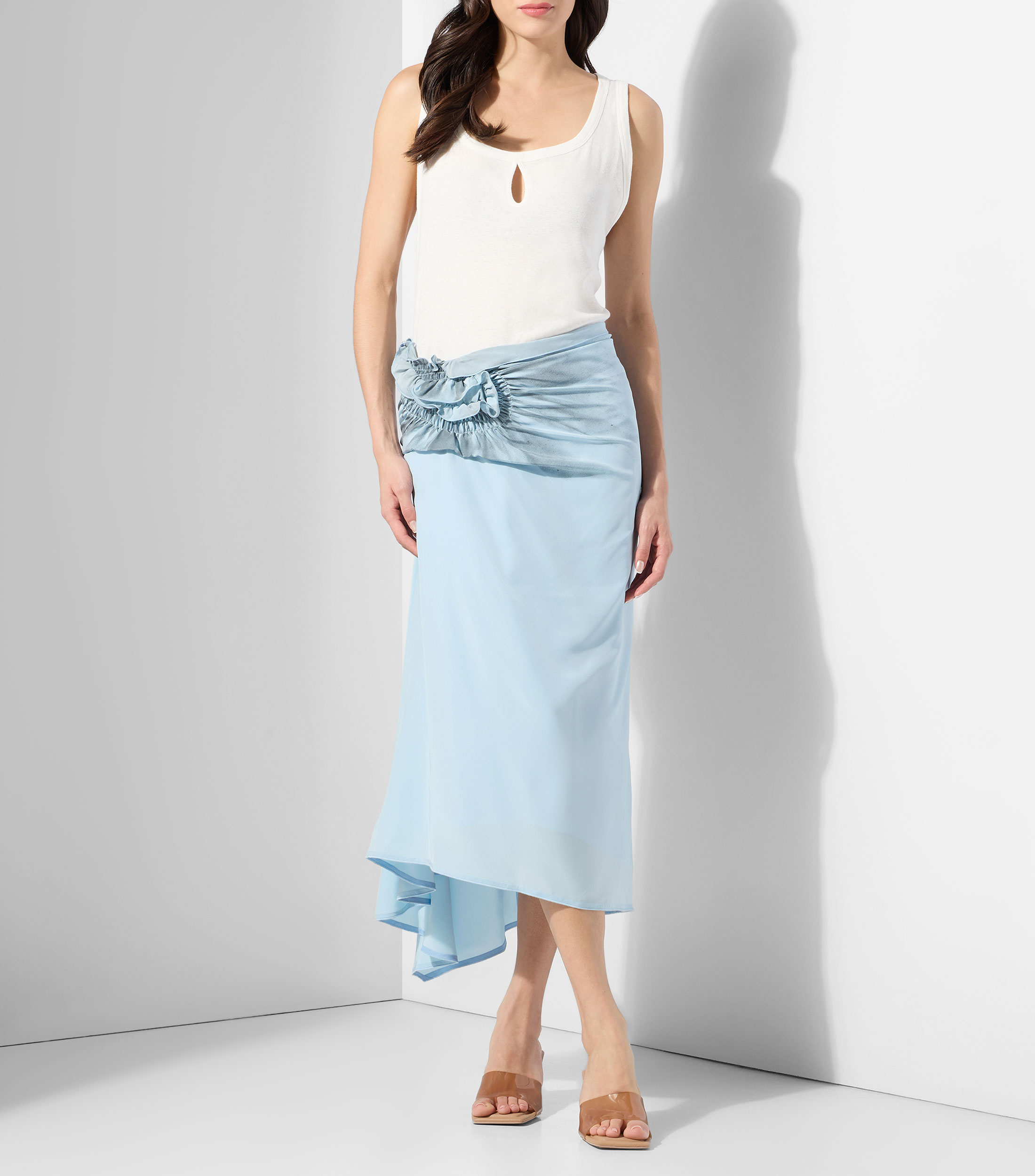 Falda midi de corte regular lisa Mujer