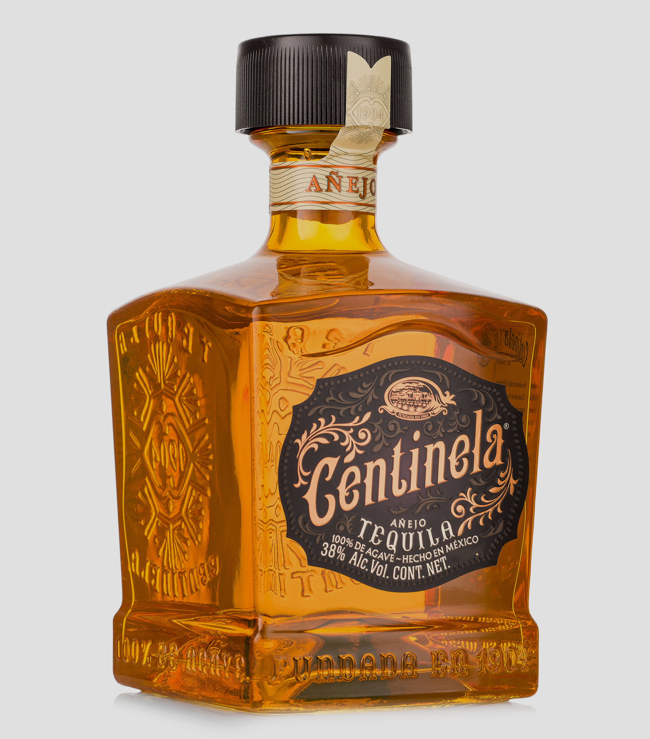 Tequila Centinela Añejo, 750 ml