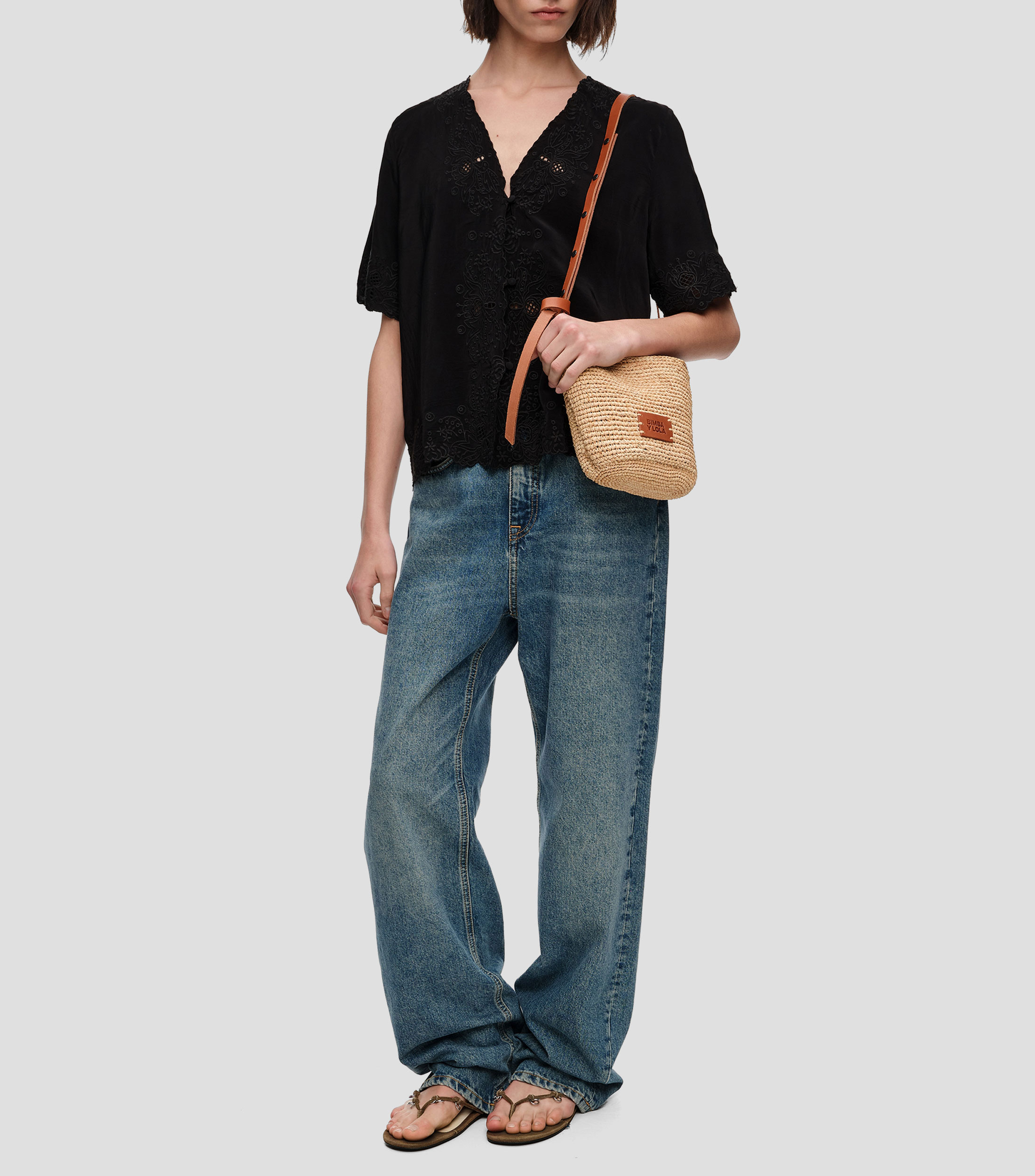 Bolsa pequeña Crossbody con microdiseños trenzados Mujer