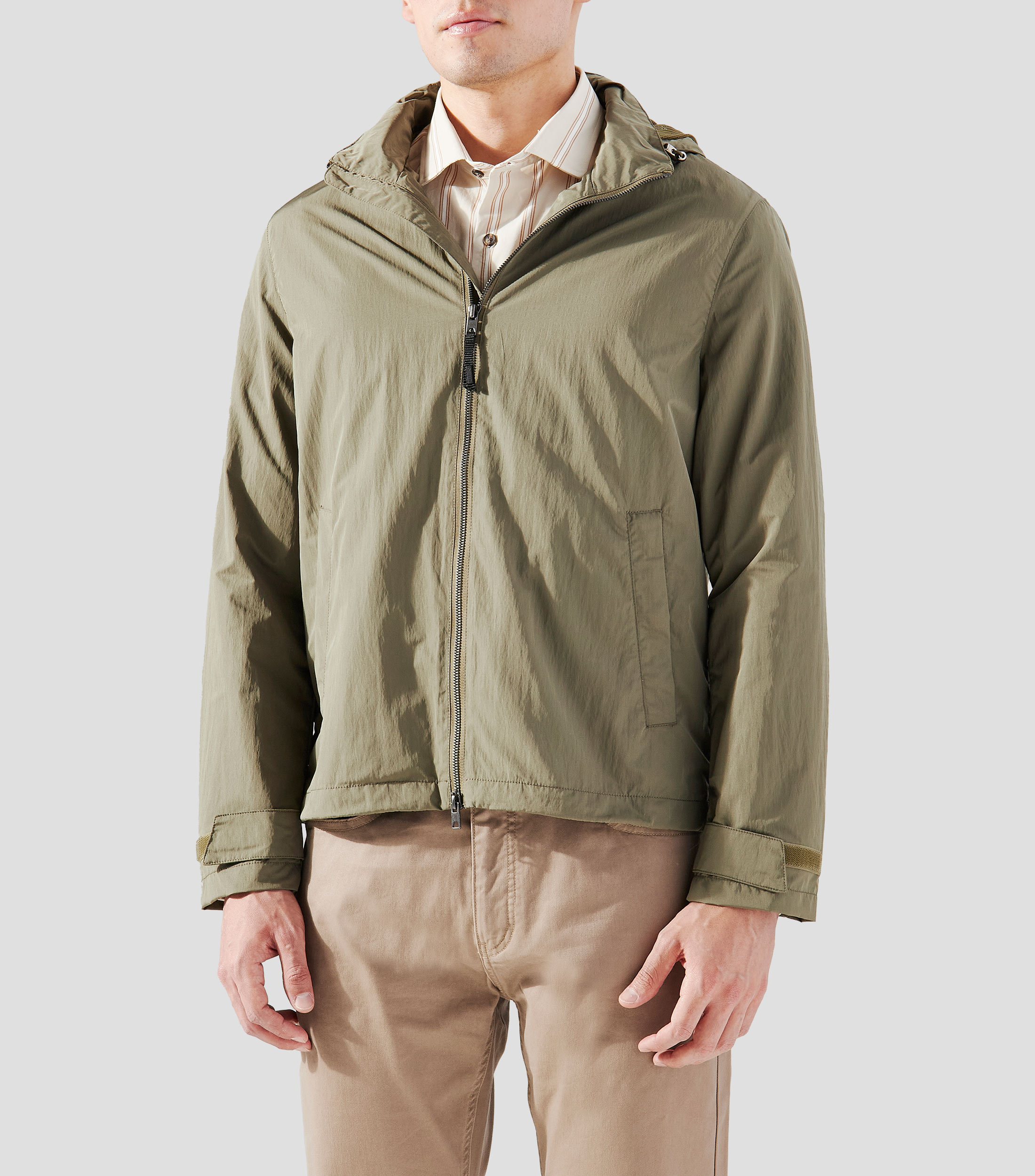Chamarra Bomber con capucha Hombre