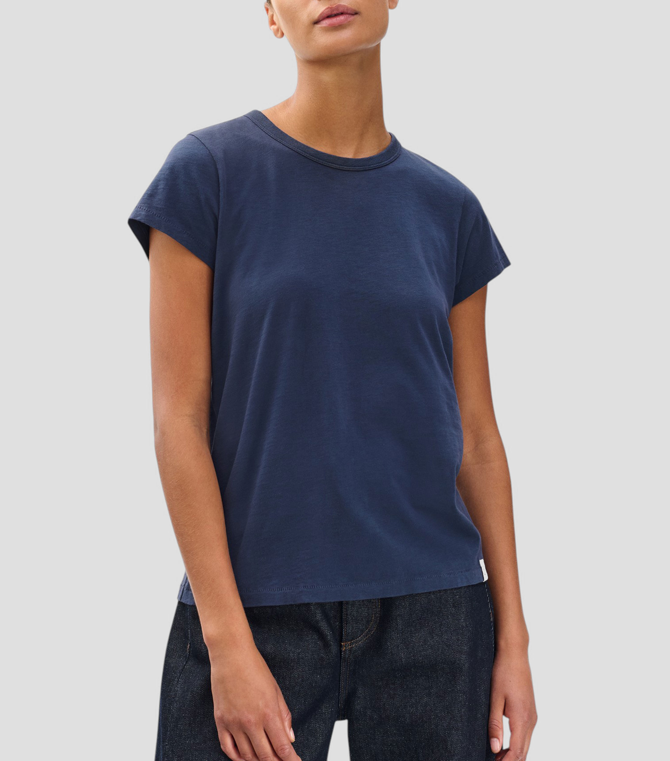 Playera de cuello redondo con manga corta lisa Mujer