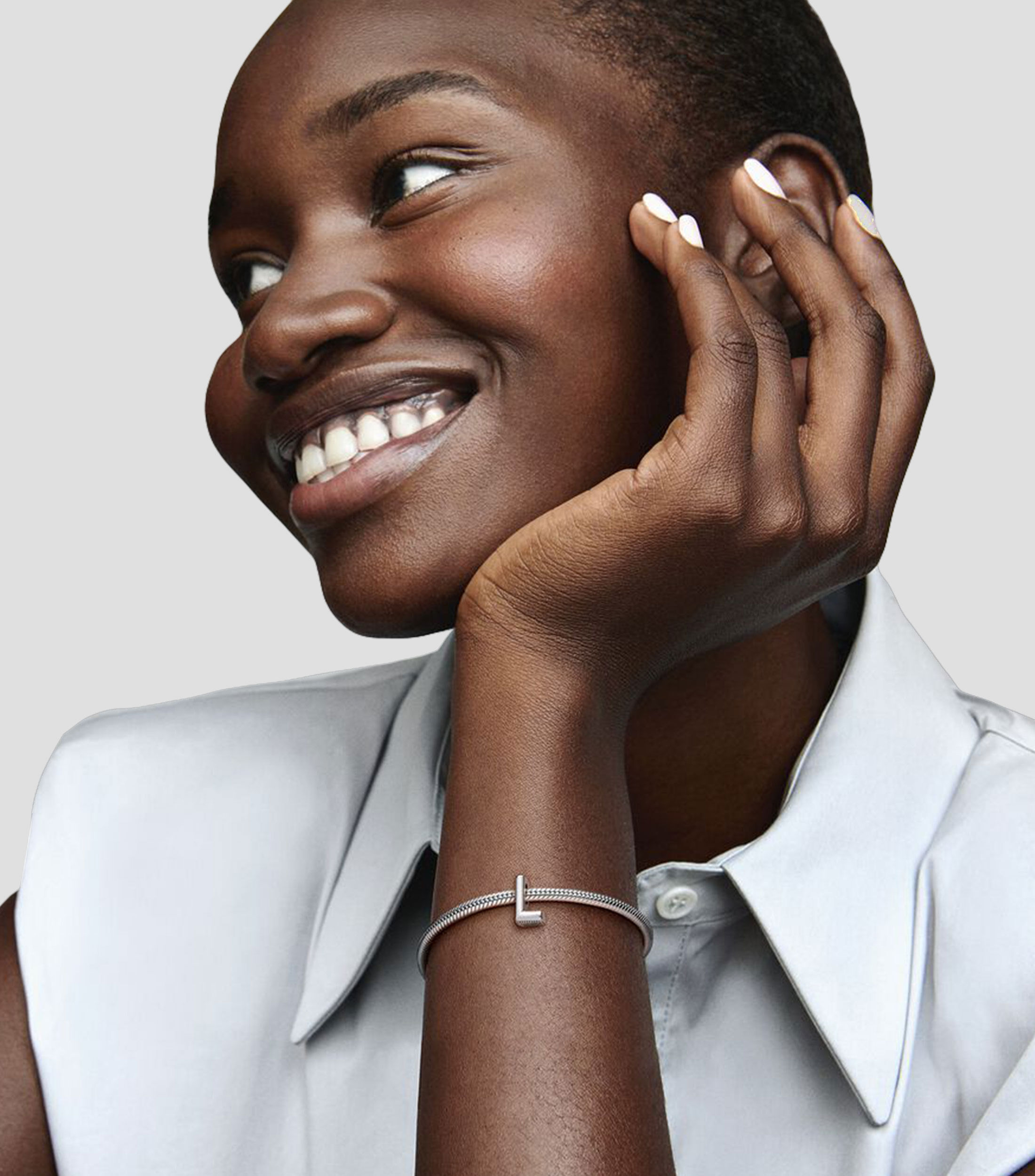 Charm letra "L" en plata .925 Pandora Moments Mujer