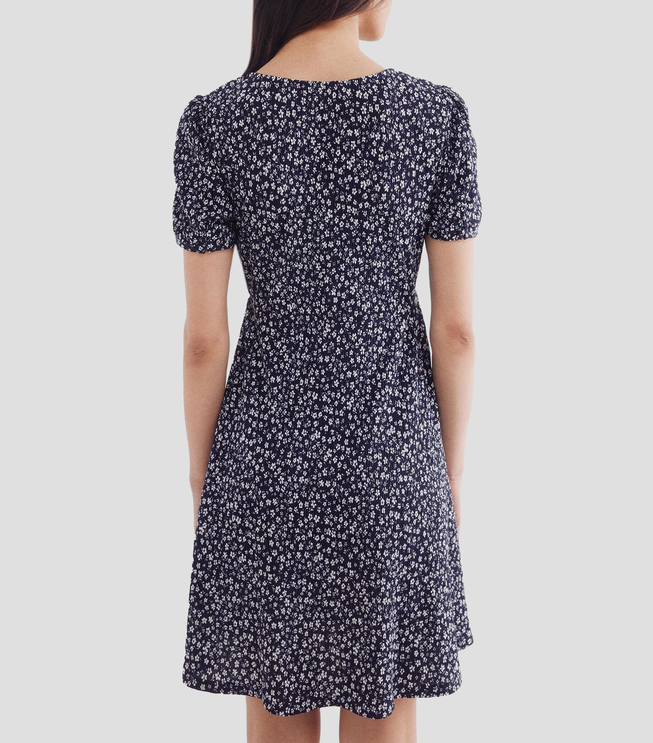 Vestido midi con estampado floral Mujer