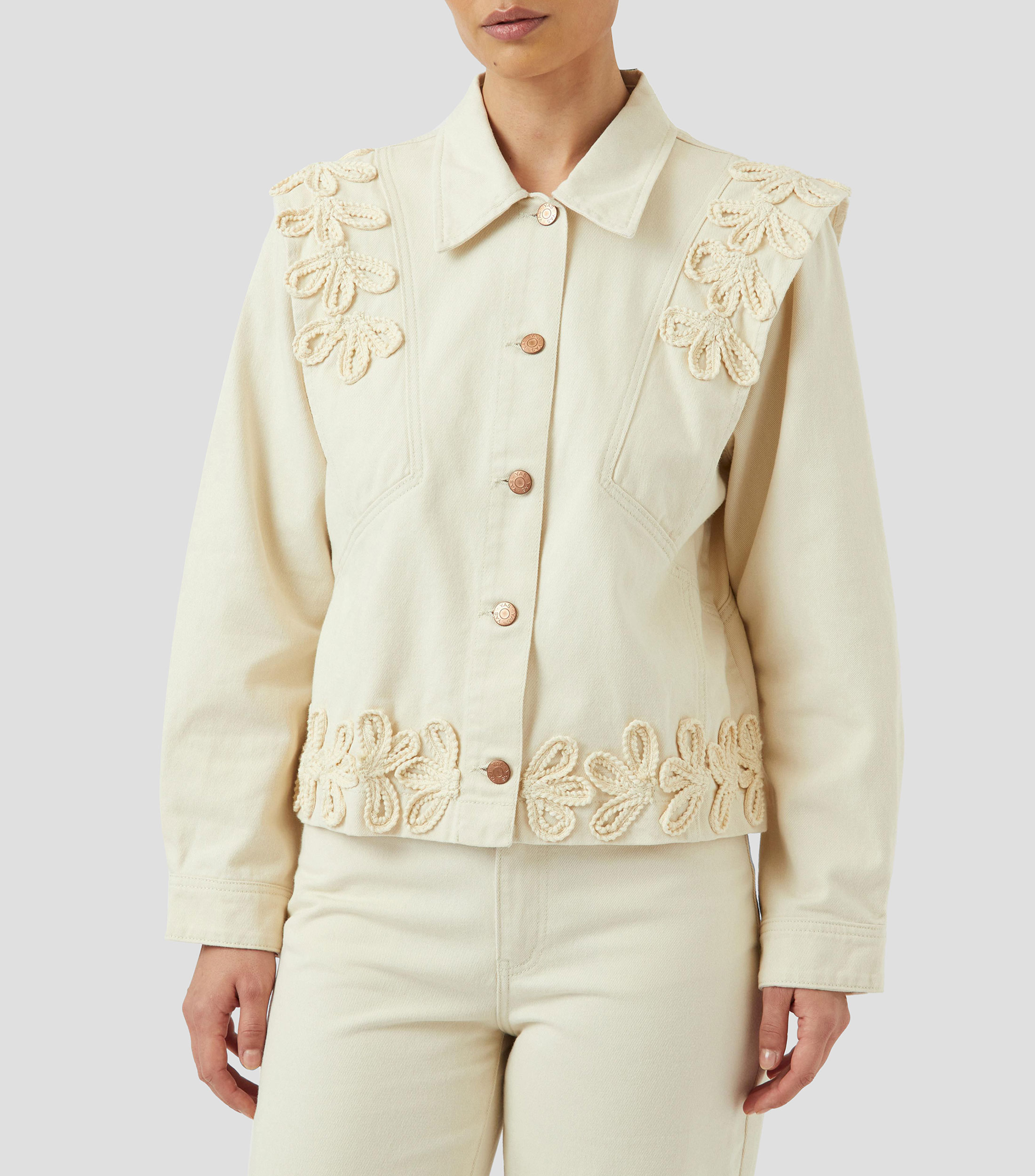 Chaqueta con bordados florales y botones metálicos Mujer