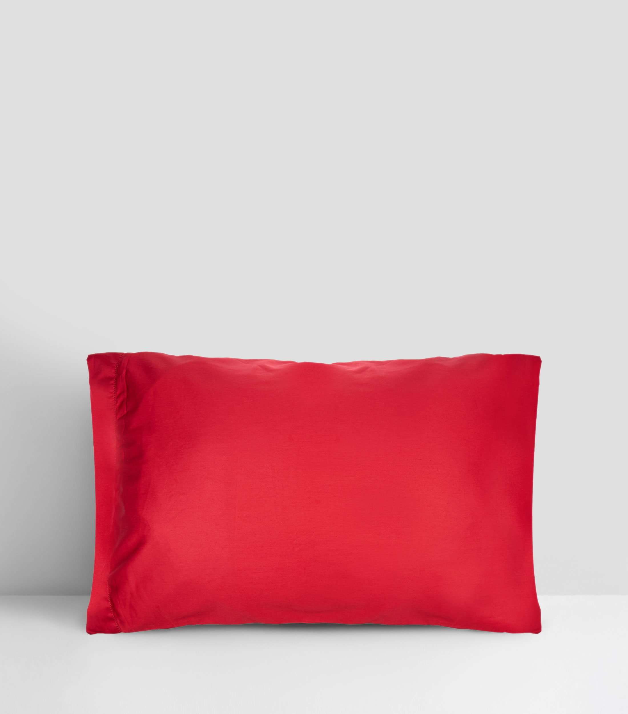 FUNDA ALMOHADA STD SATEEN ROJO 500H SUPR
