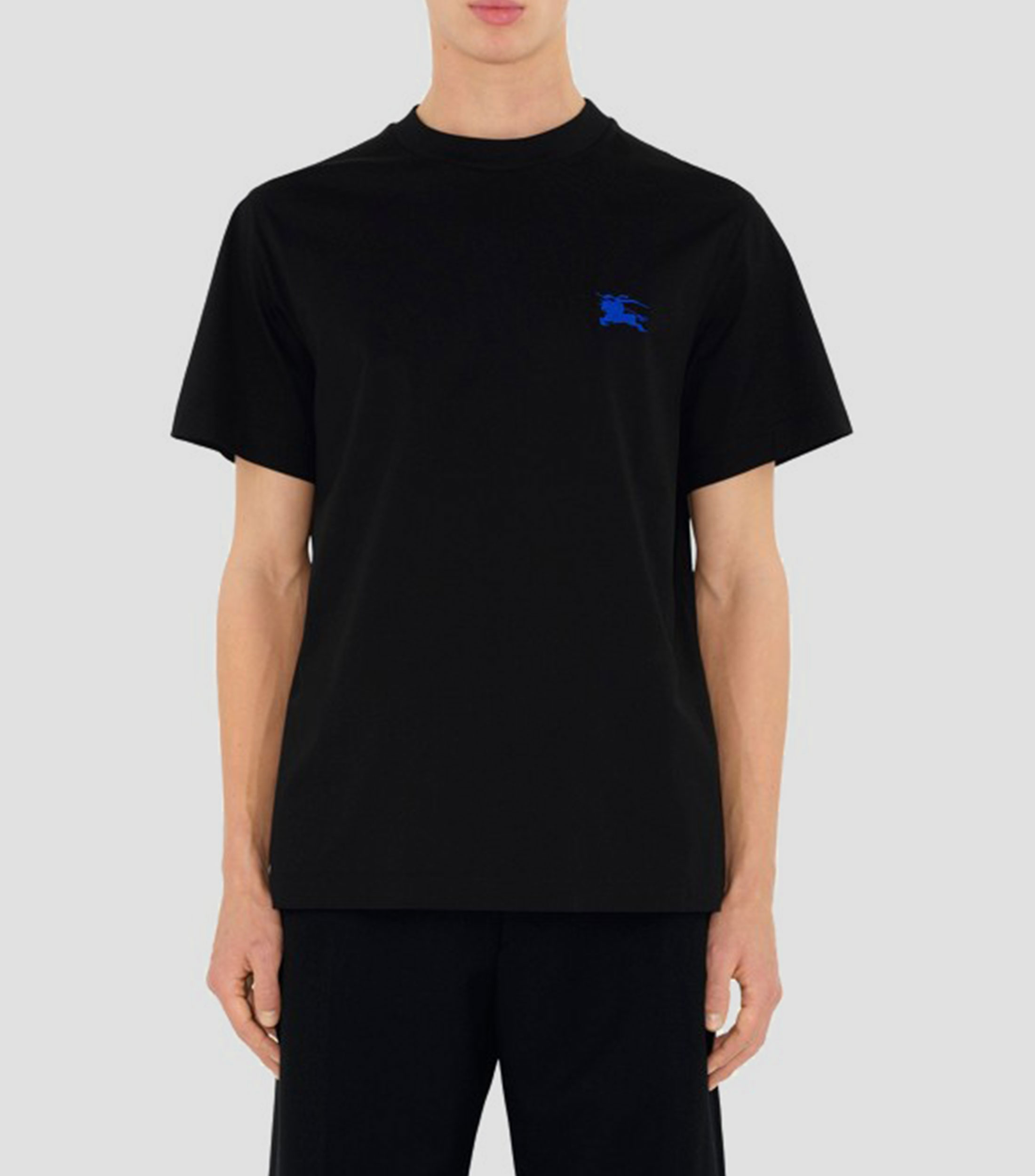 Playera cuello redondo manga corta lisa hombre