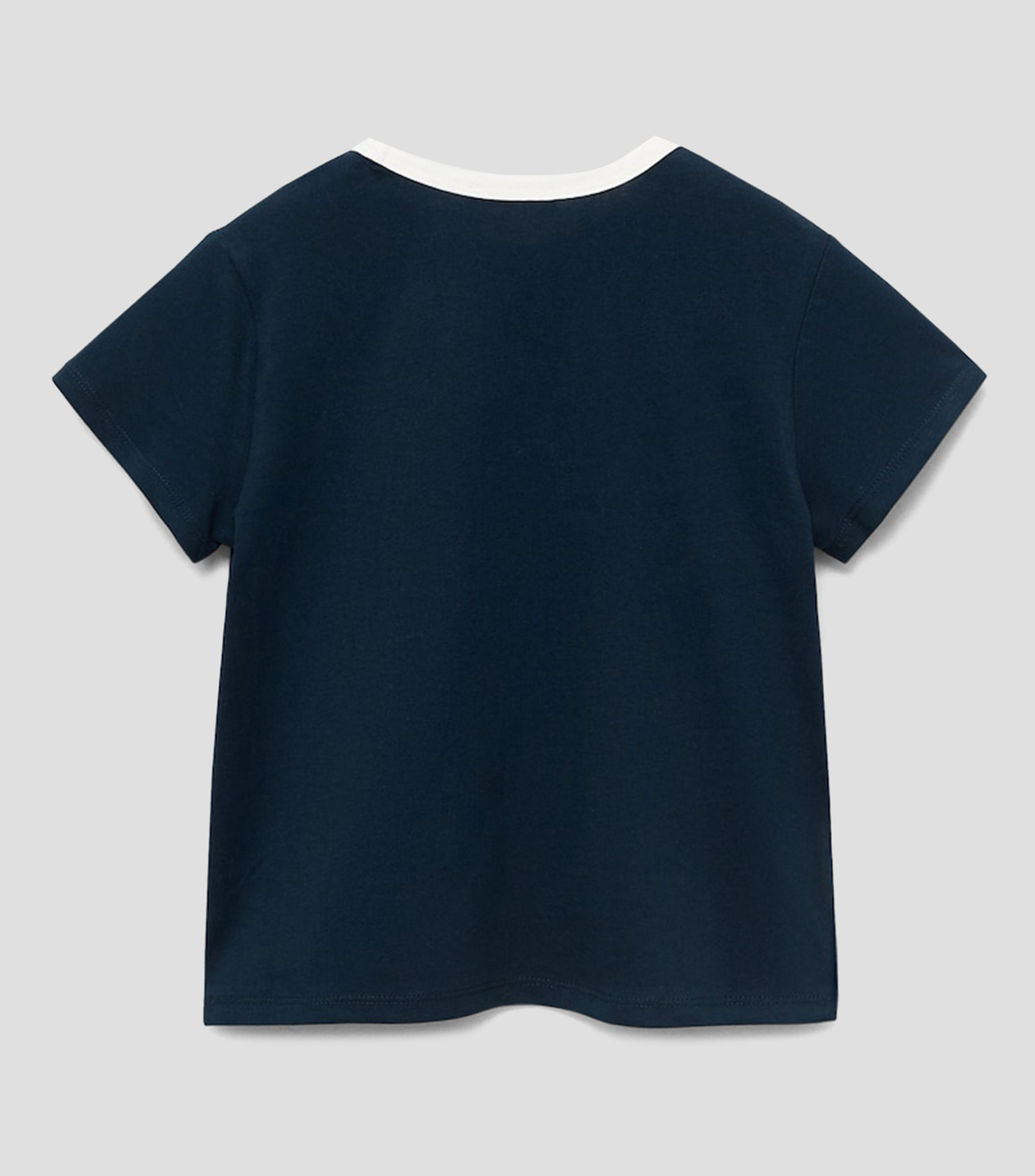 Playera con bordado Nina