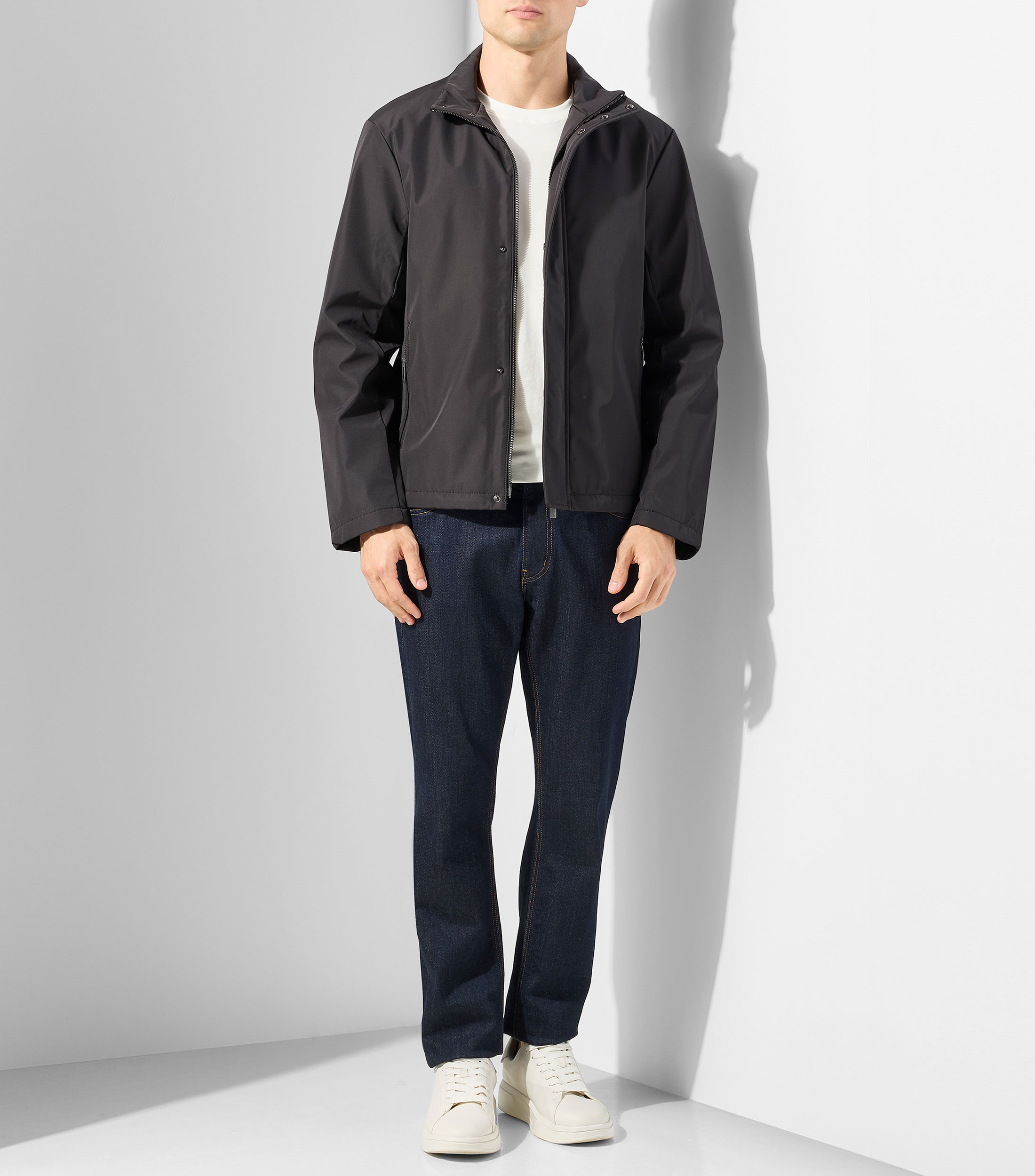 Chamarra cuello alto Hombre
