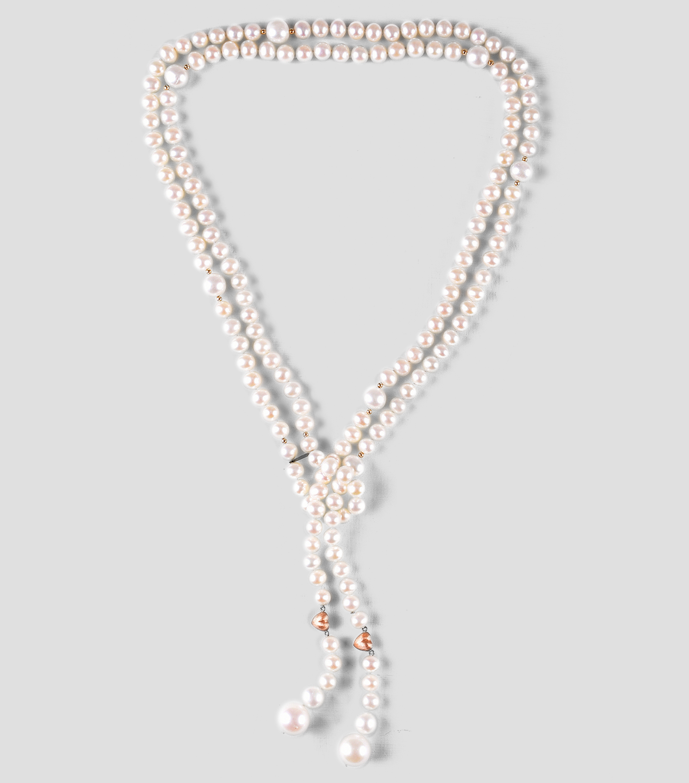 Lariat de Perlas Cultivadas con Detalles de Corazones Mujer