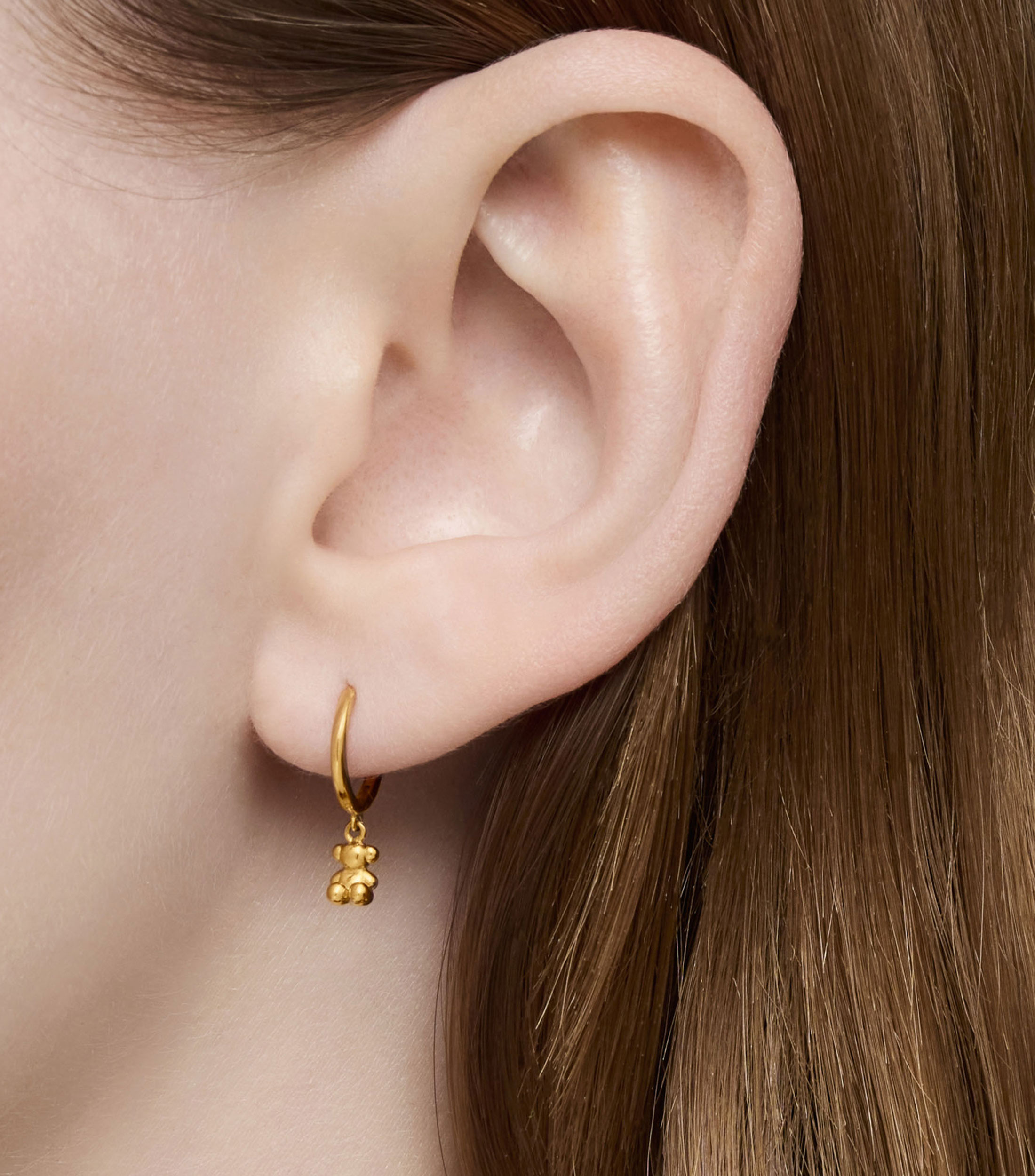 Aretes en oro de 18 kilates Color Pills Mujer