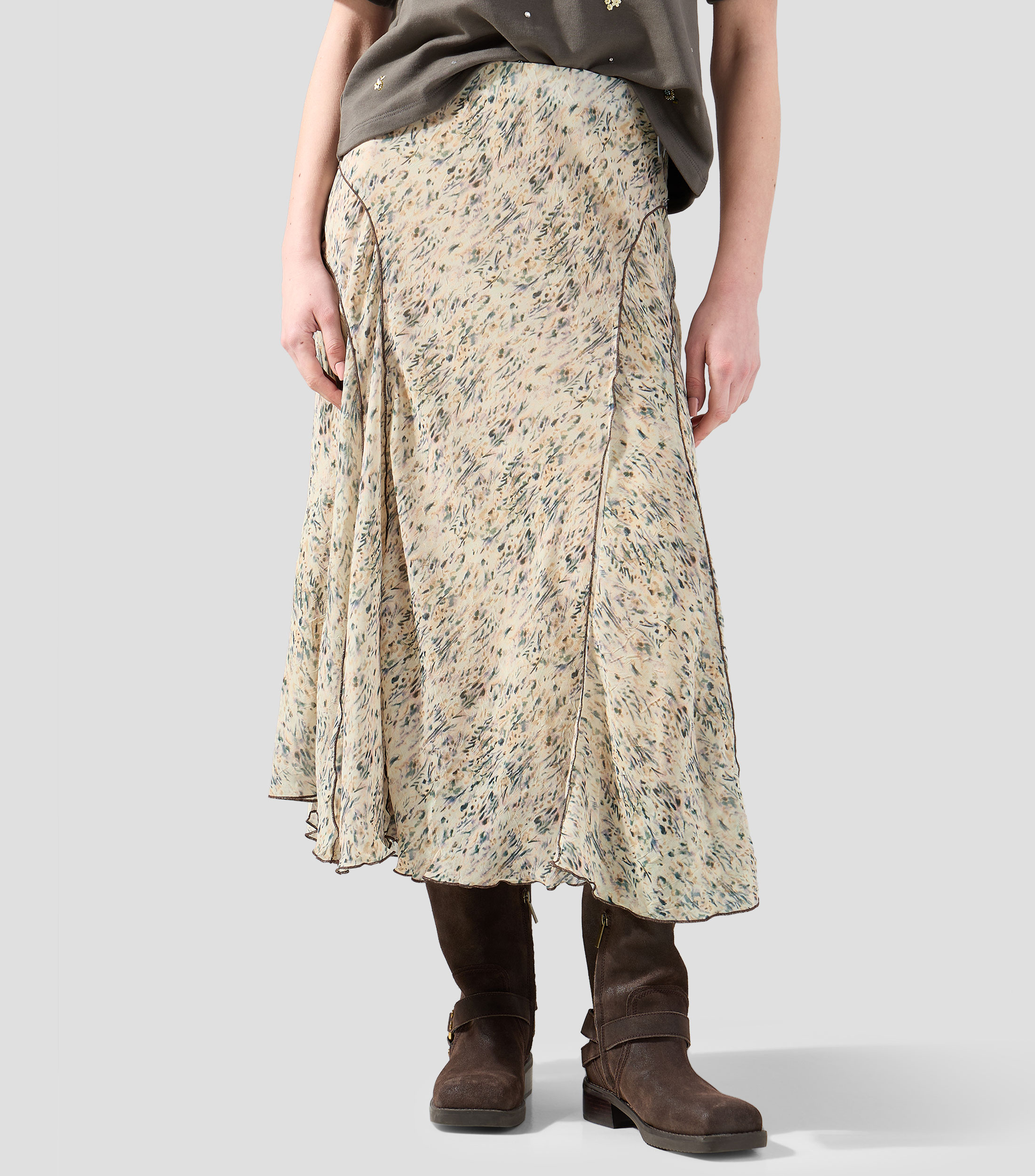 Falda midi de corte regular estampada Mujer