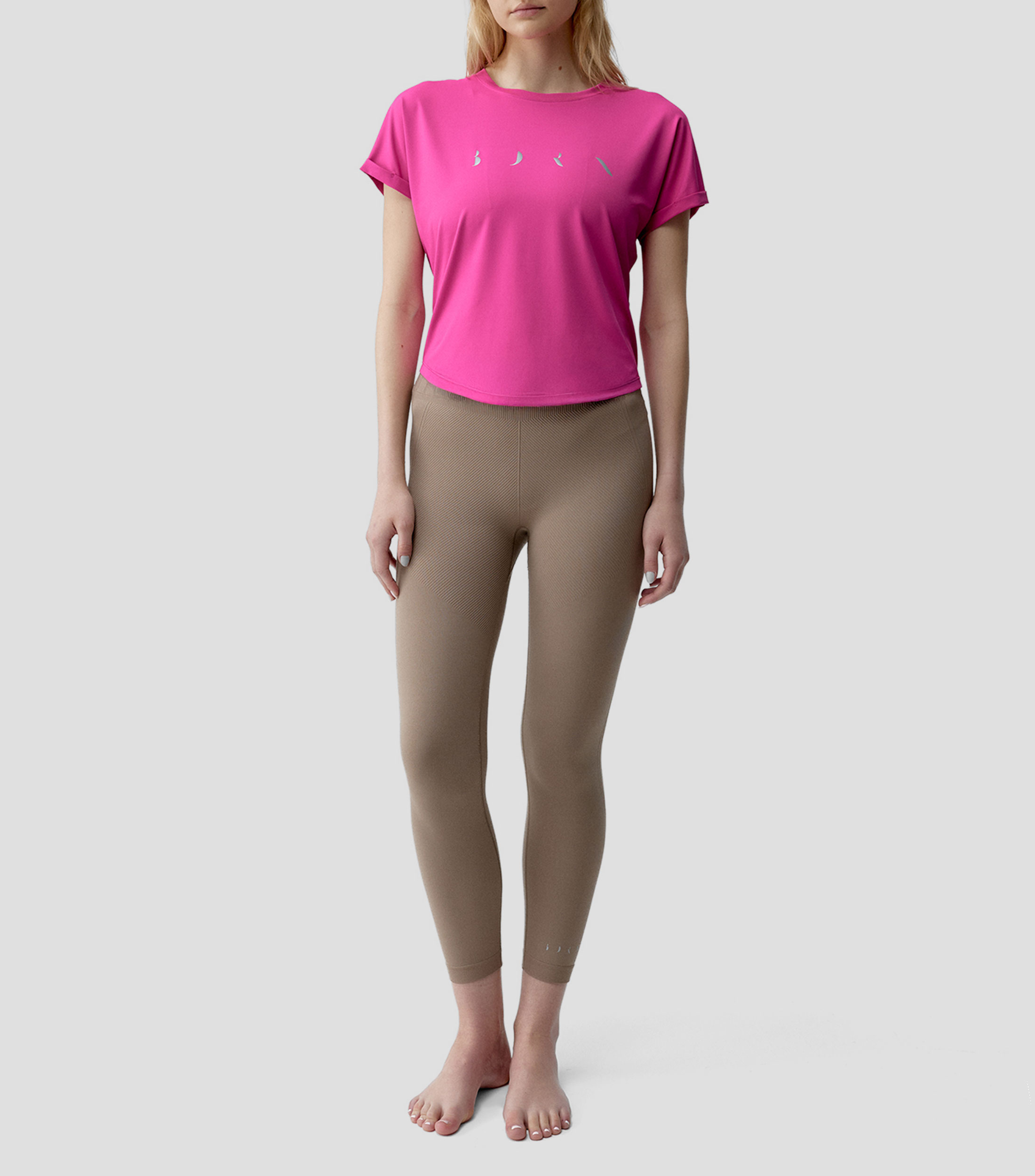 Playera para Entrenamiento cuello redondo manga corta lisa Mujer