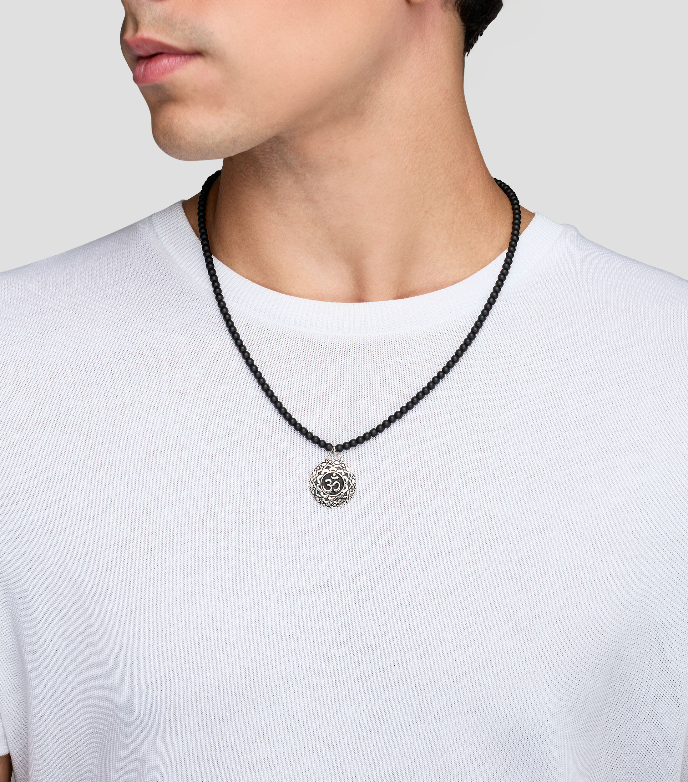 Dije en plata .925 flor de loto Hombre