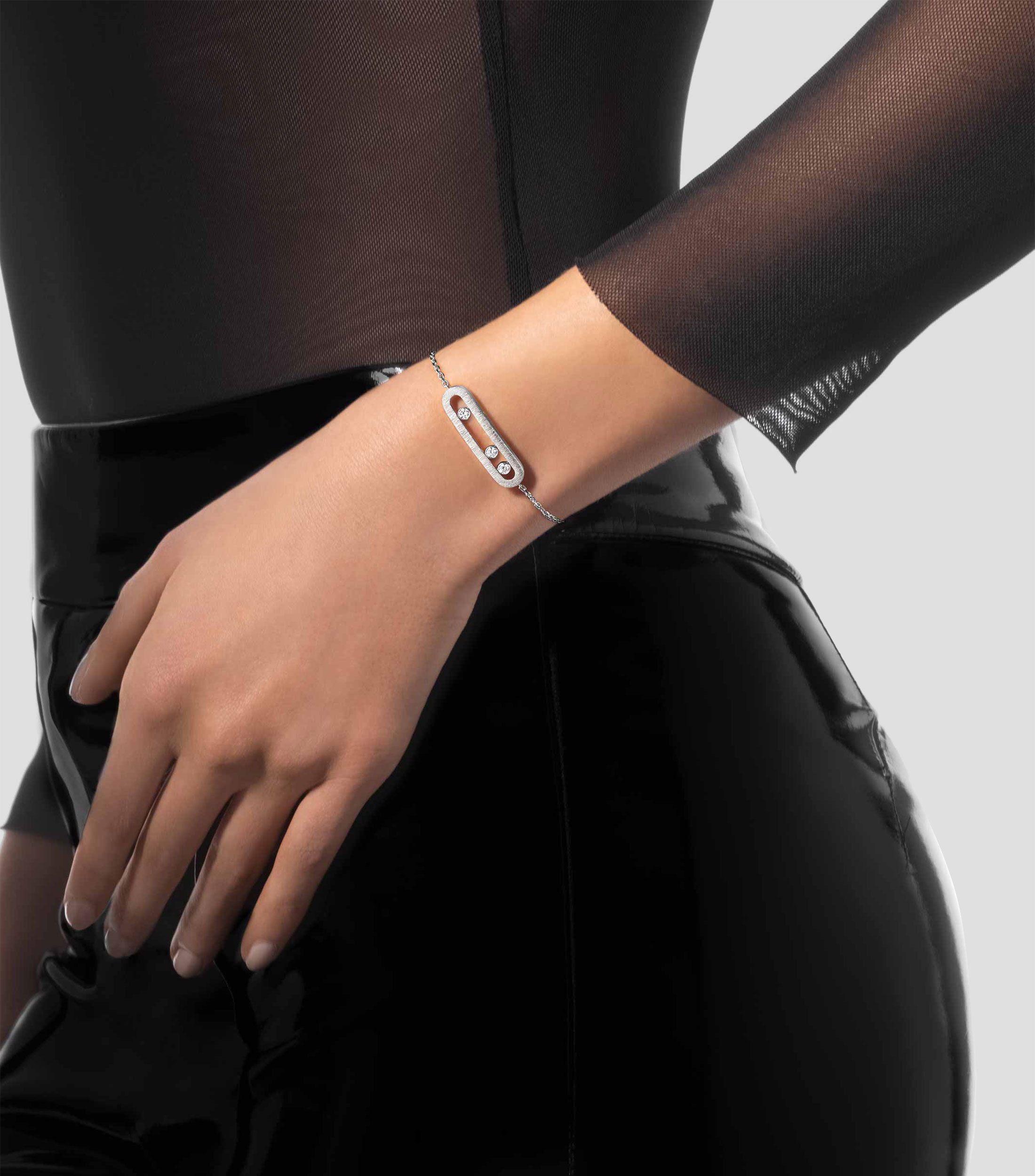 Pulsera en oro blanco de 18 kilates con diamantes Move Mujer