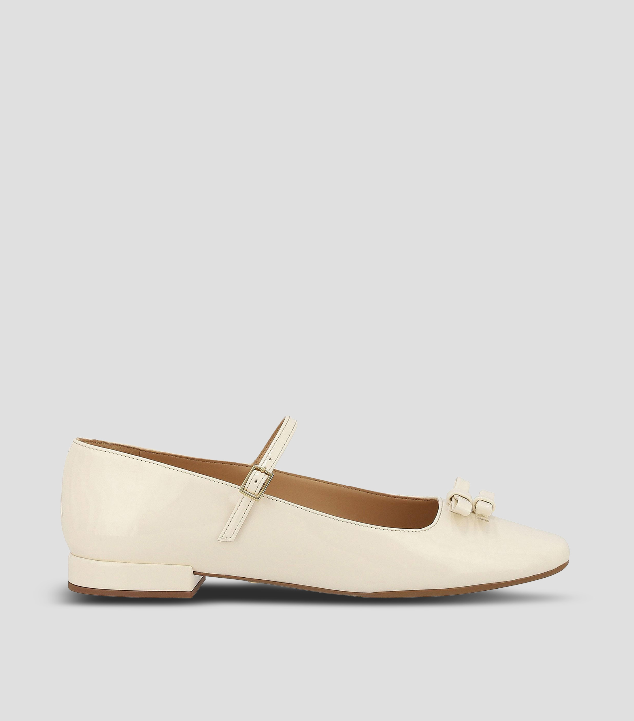 Flats Wezariel con tacón cuadrado y moño Mujer