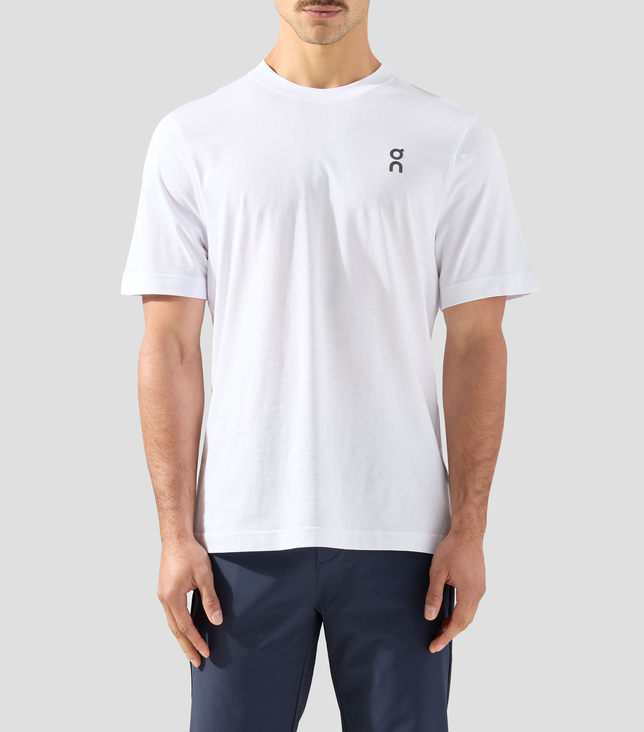 Playera casual T R.F.E.O con estampado Hombre