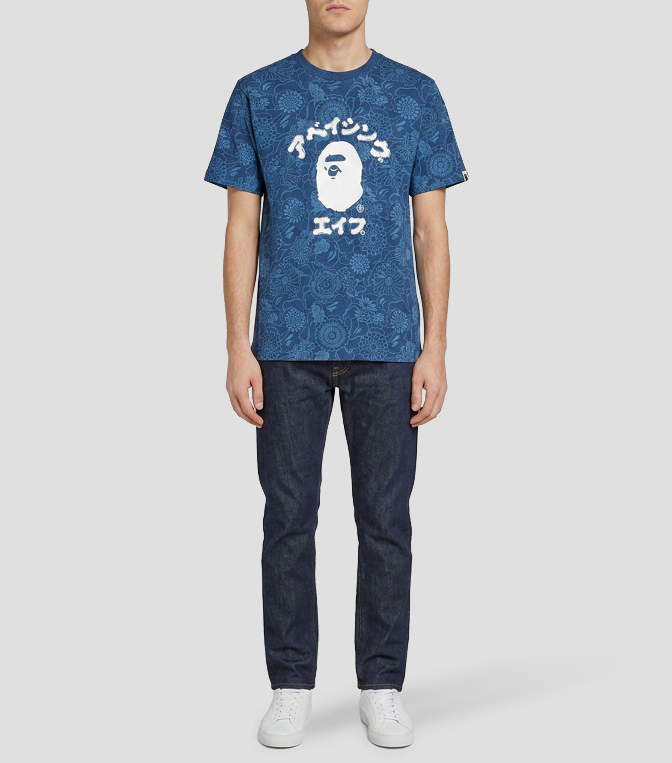 Playera cuello redondo manga corta estampada Hombre