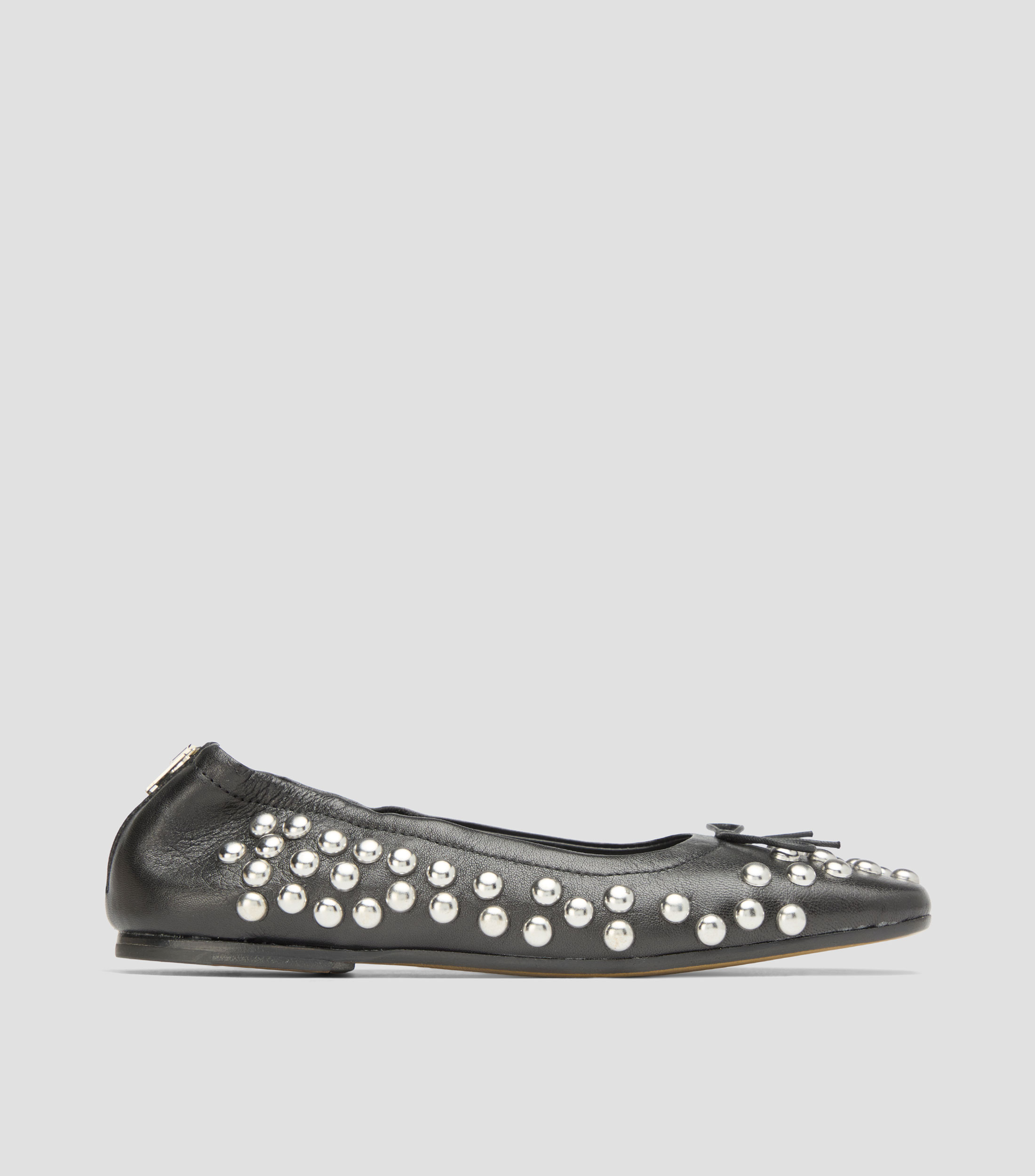 Flats estoperoles en piel Mujer