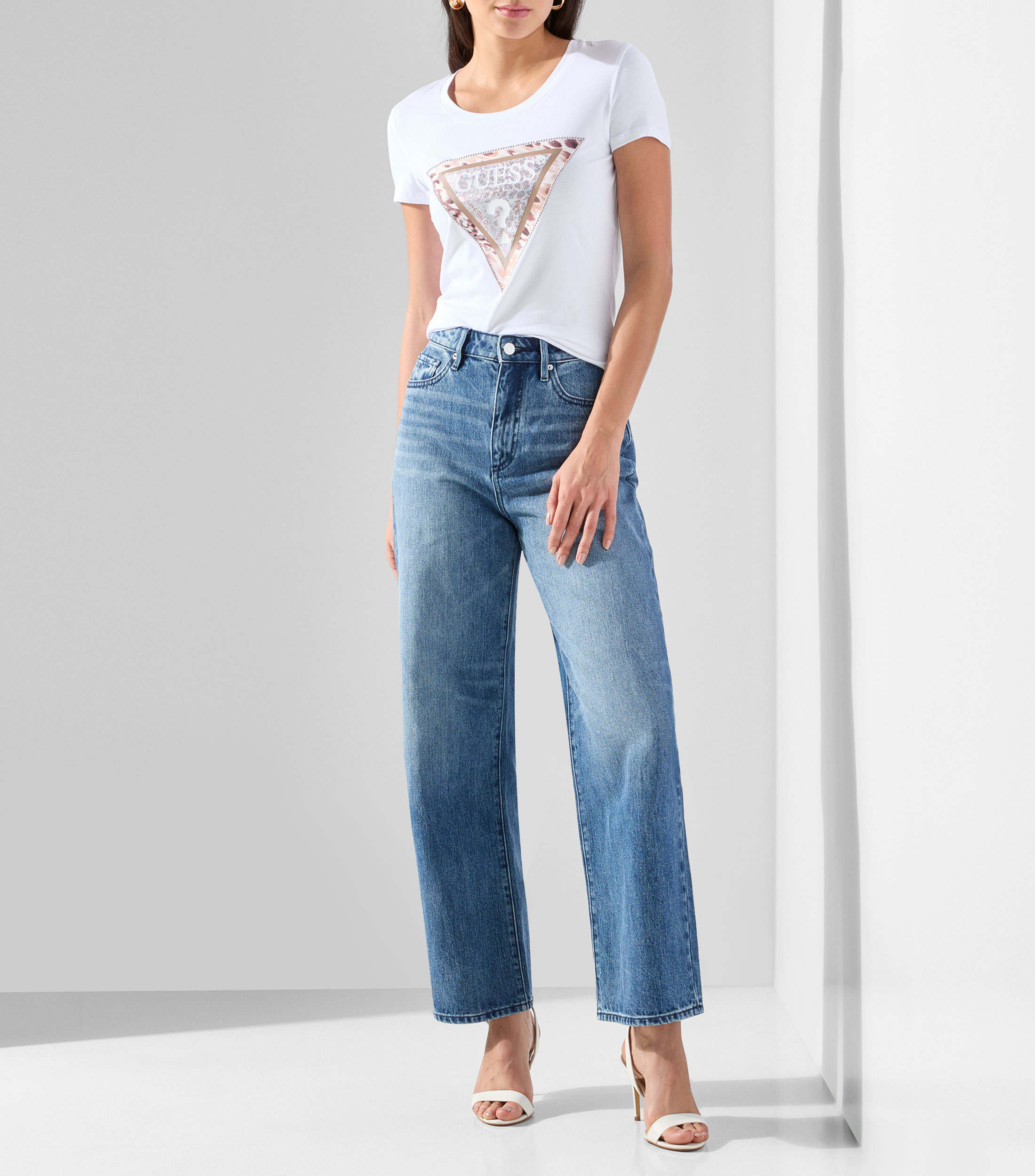 Playera de cuello redondo con manga corta estampada Mujer