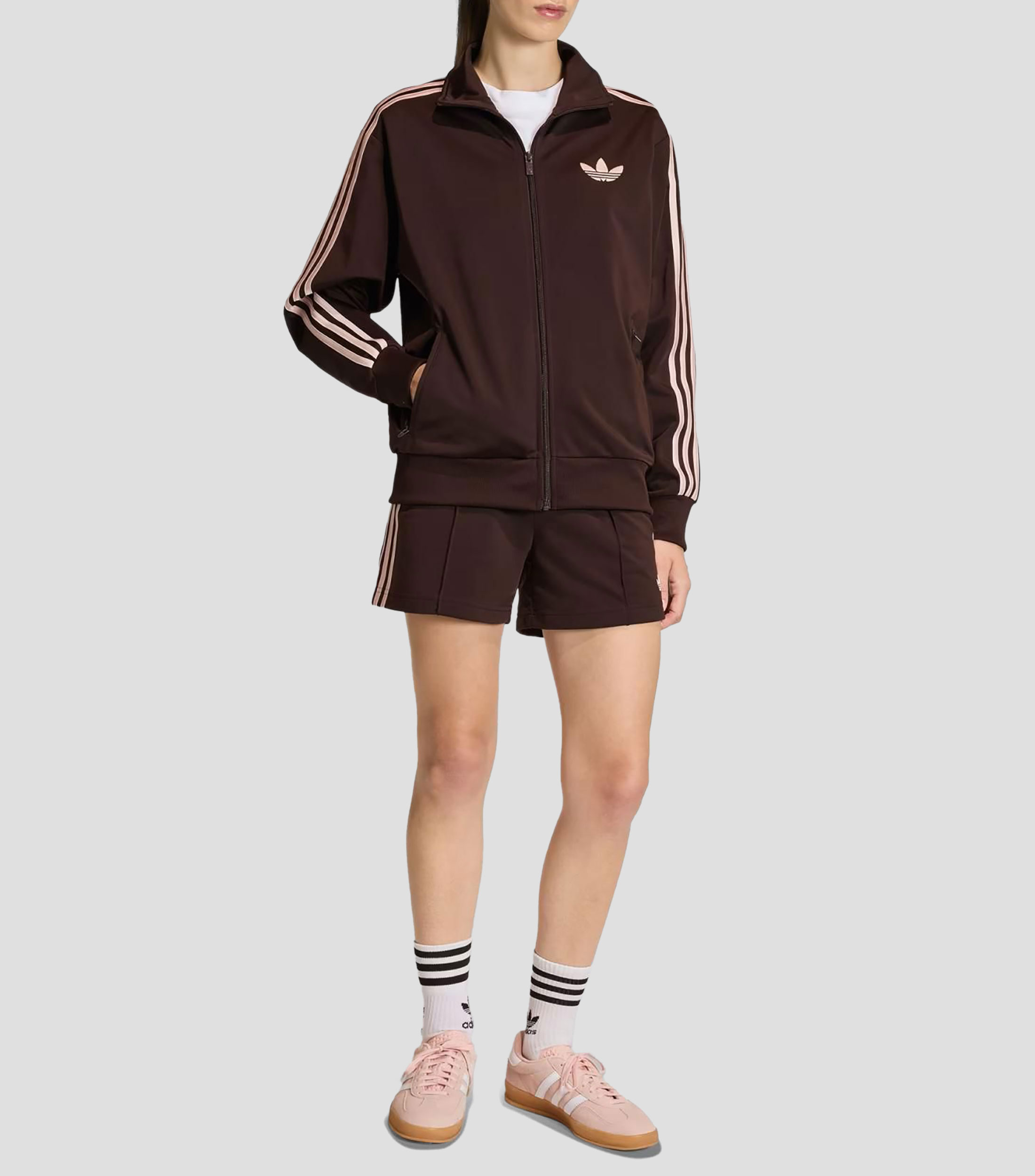 Short liso Mujer