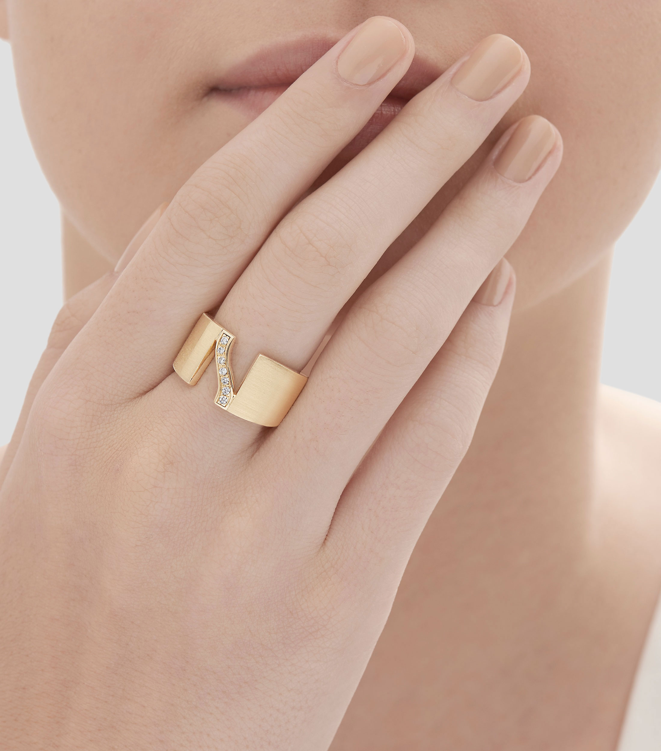 Anillo en oro amarillo 18 Kilates Mujer