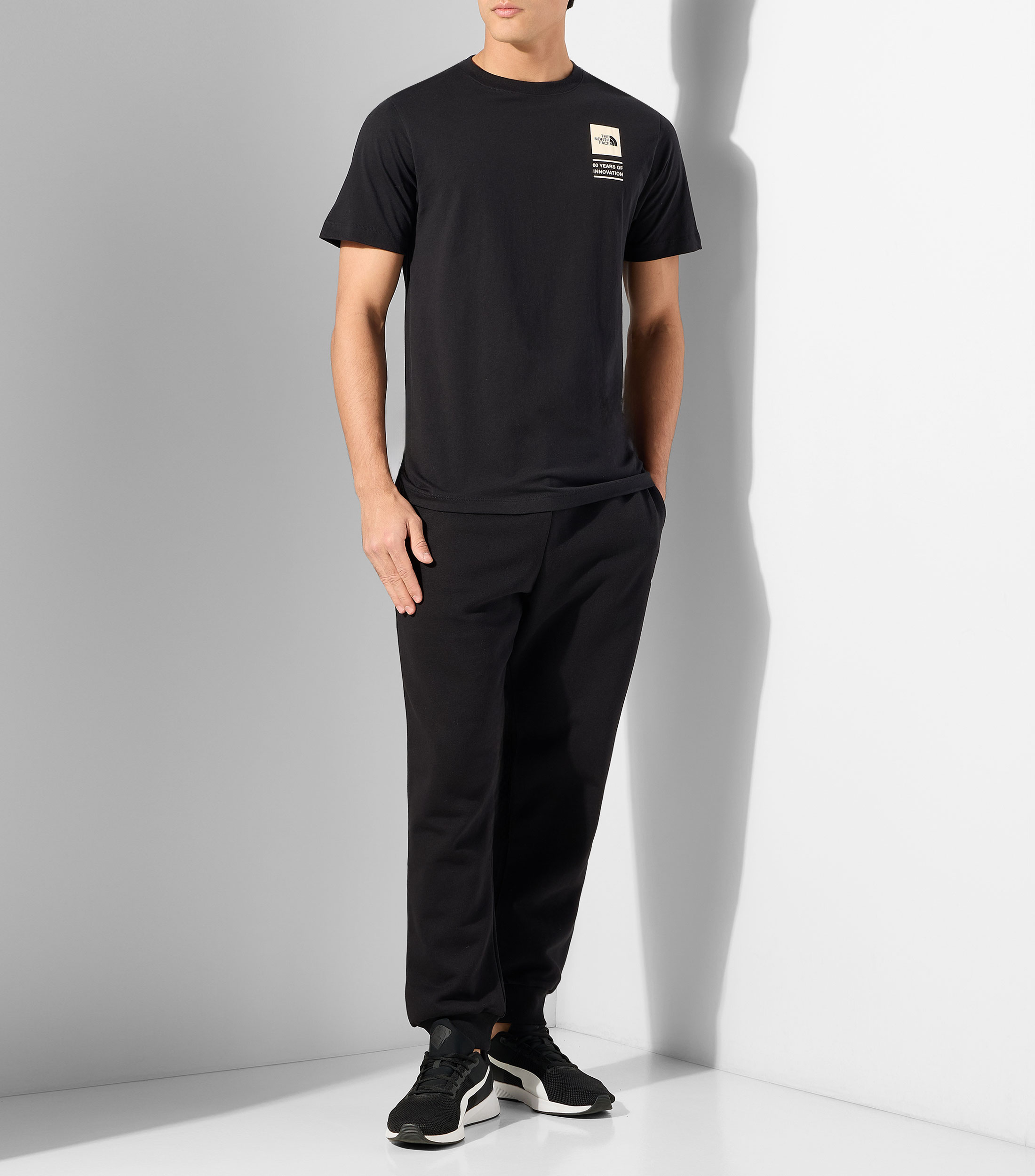 Playera cuello redondo manga corta estampada Hombre