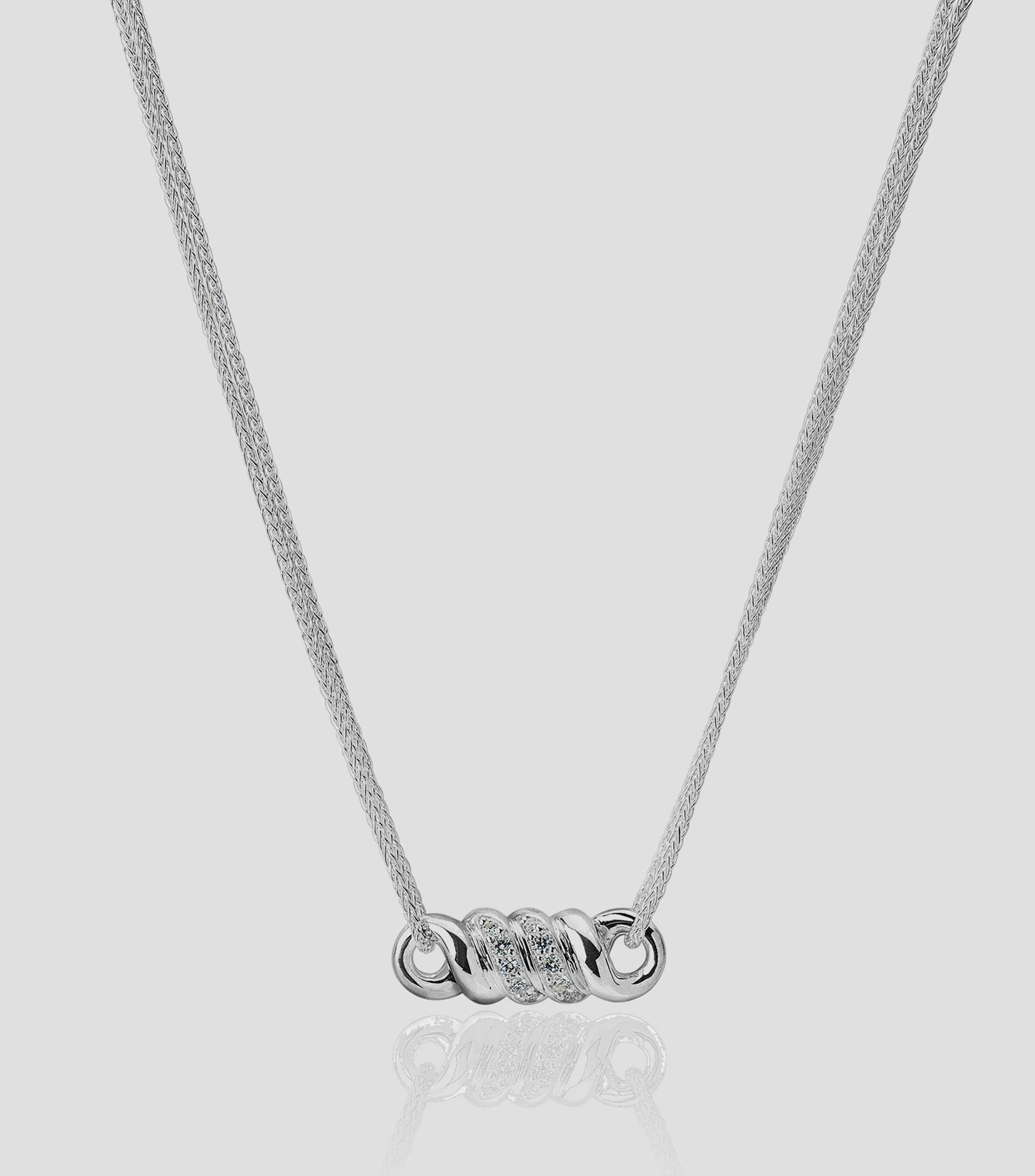Dije en plata con Diamantes Lazos Infinito Mujer