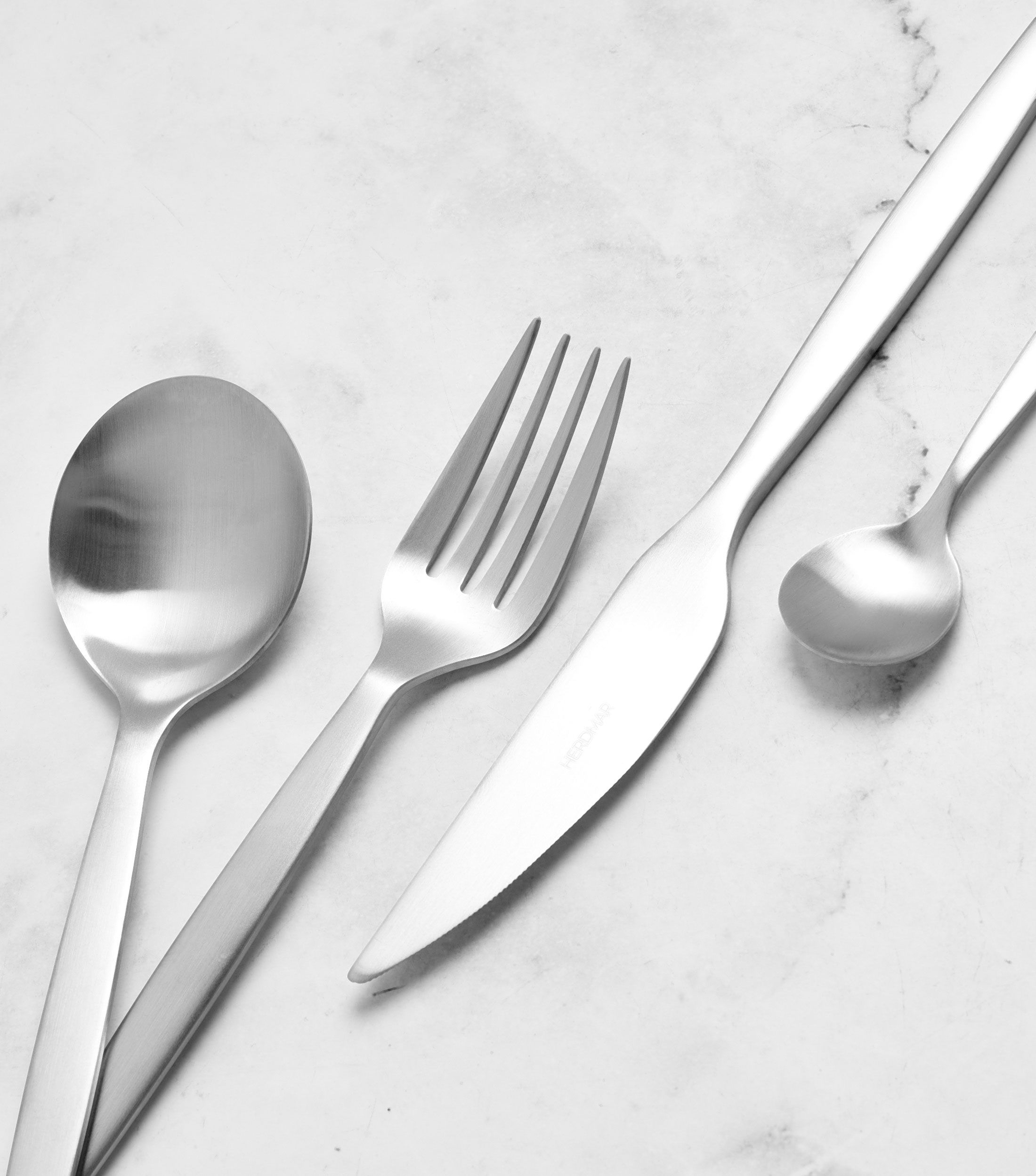 Set De Cubiertos 24 Piezas Kos en Acero Inoxidable