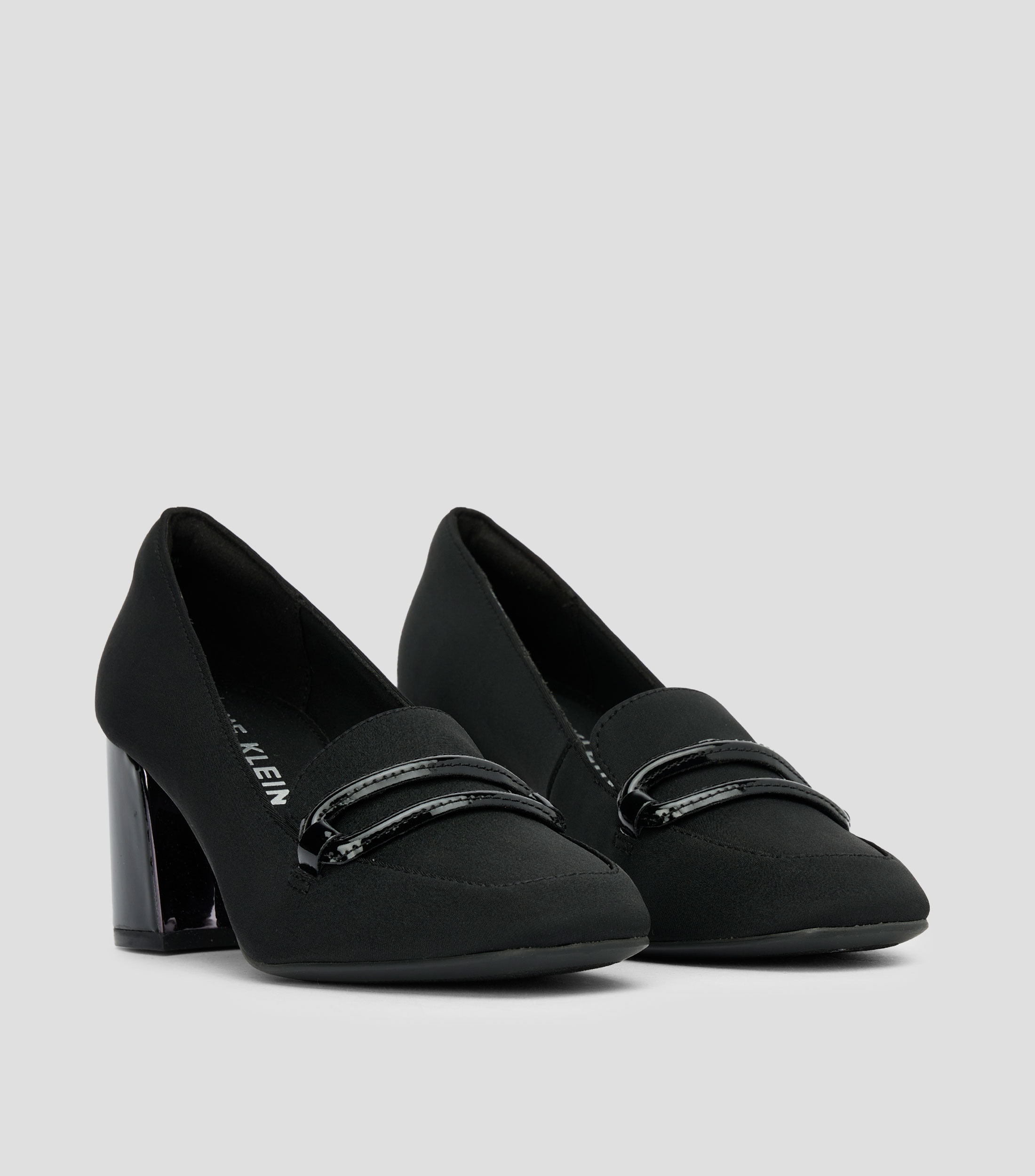 Zapatillas con tacón ancho de 7 cm Mujer