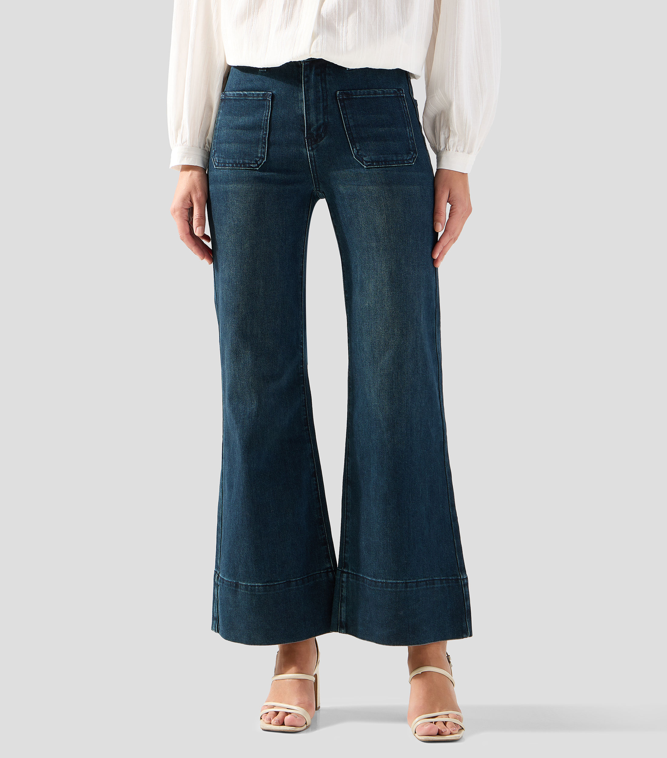 Jeans acampanado Mujer
