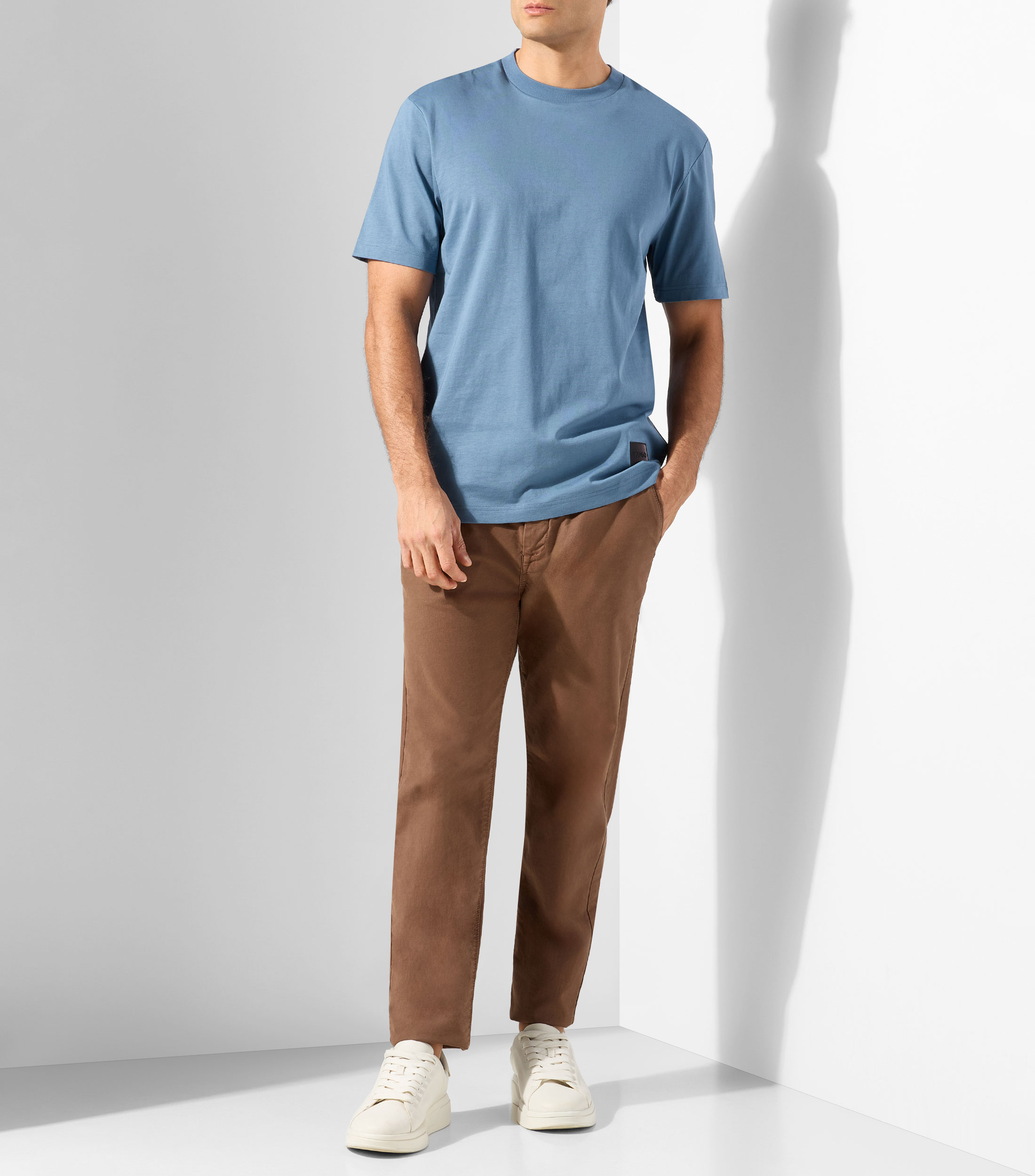 Playera de punto de algodón con logos degradados Hombre