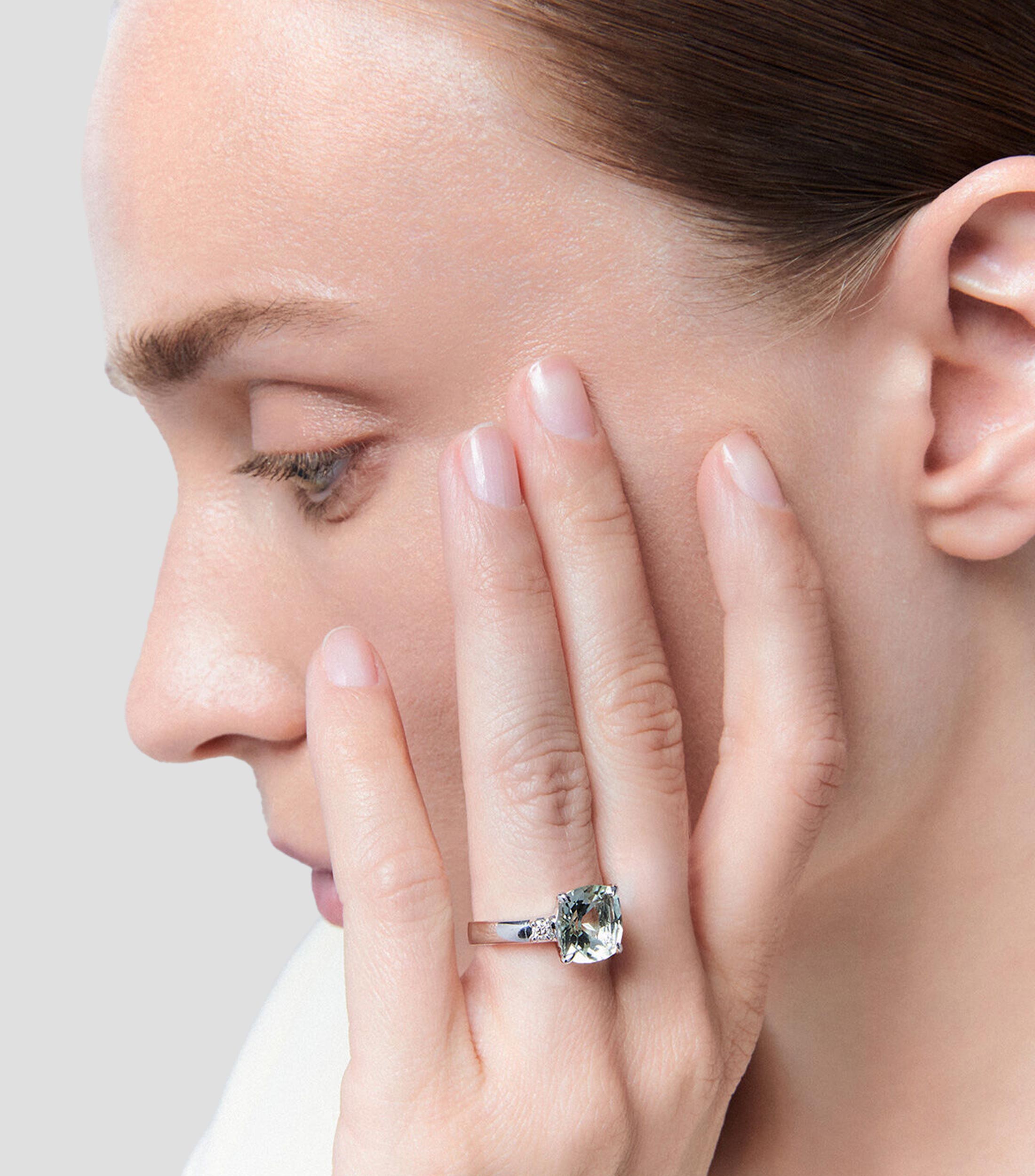 Anillo en plata con amatista Mujer