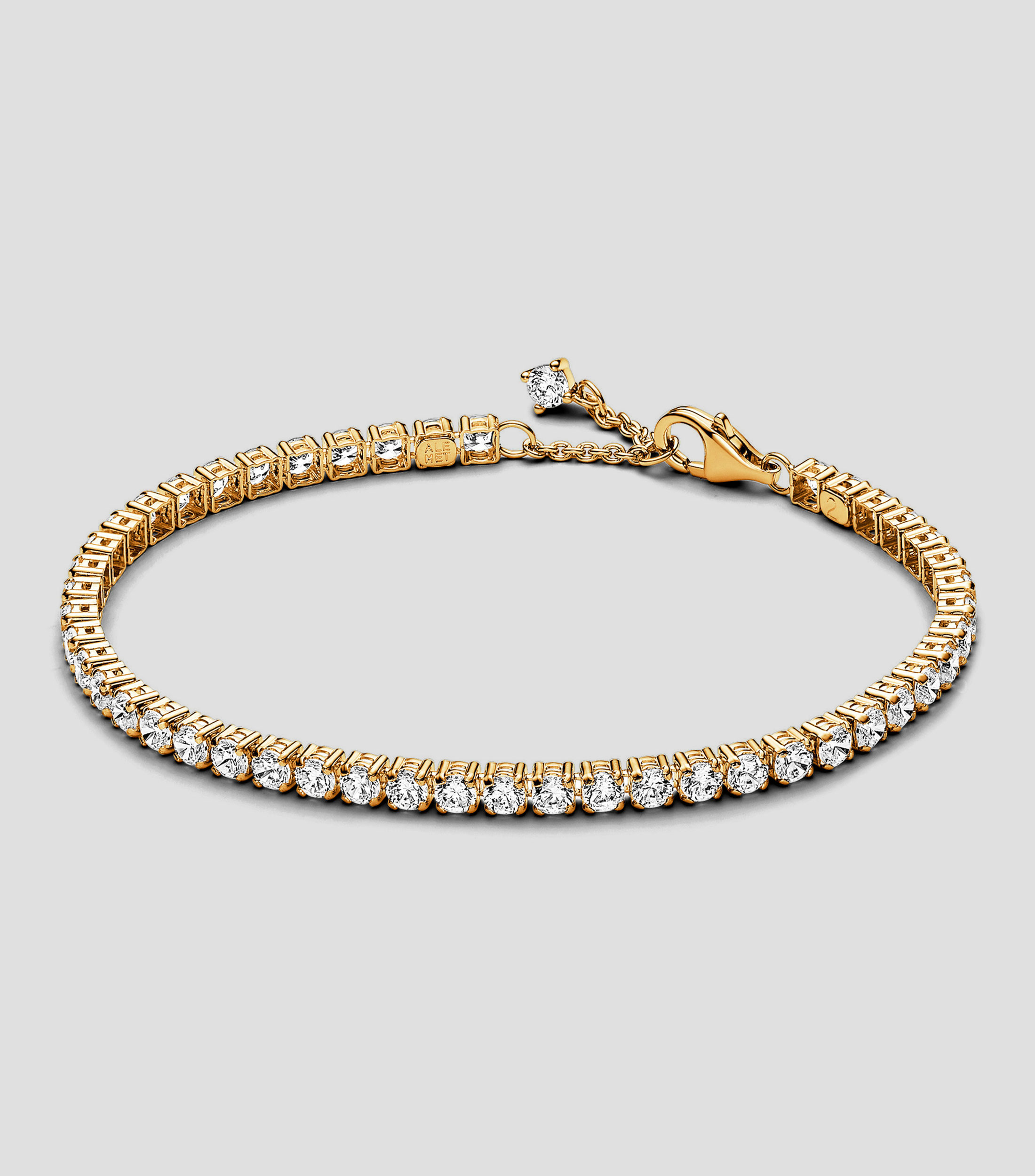 Pulsera con zirconias cúbicas Pandora Timeless Mujer