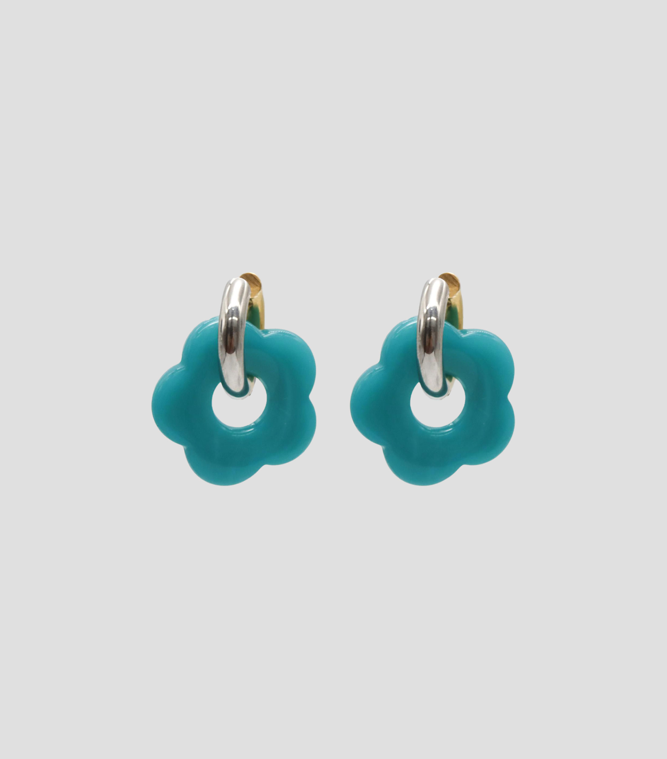 Aretes con flor Mujer