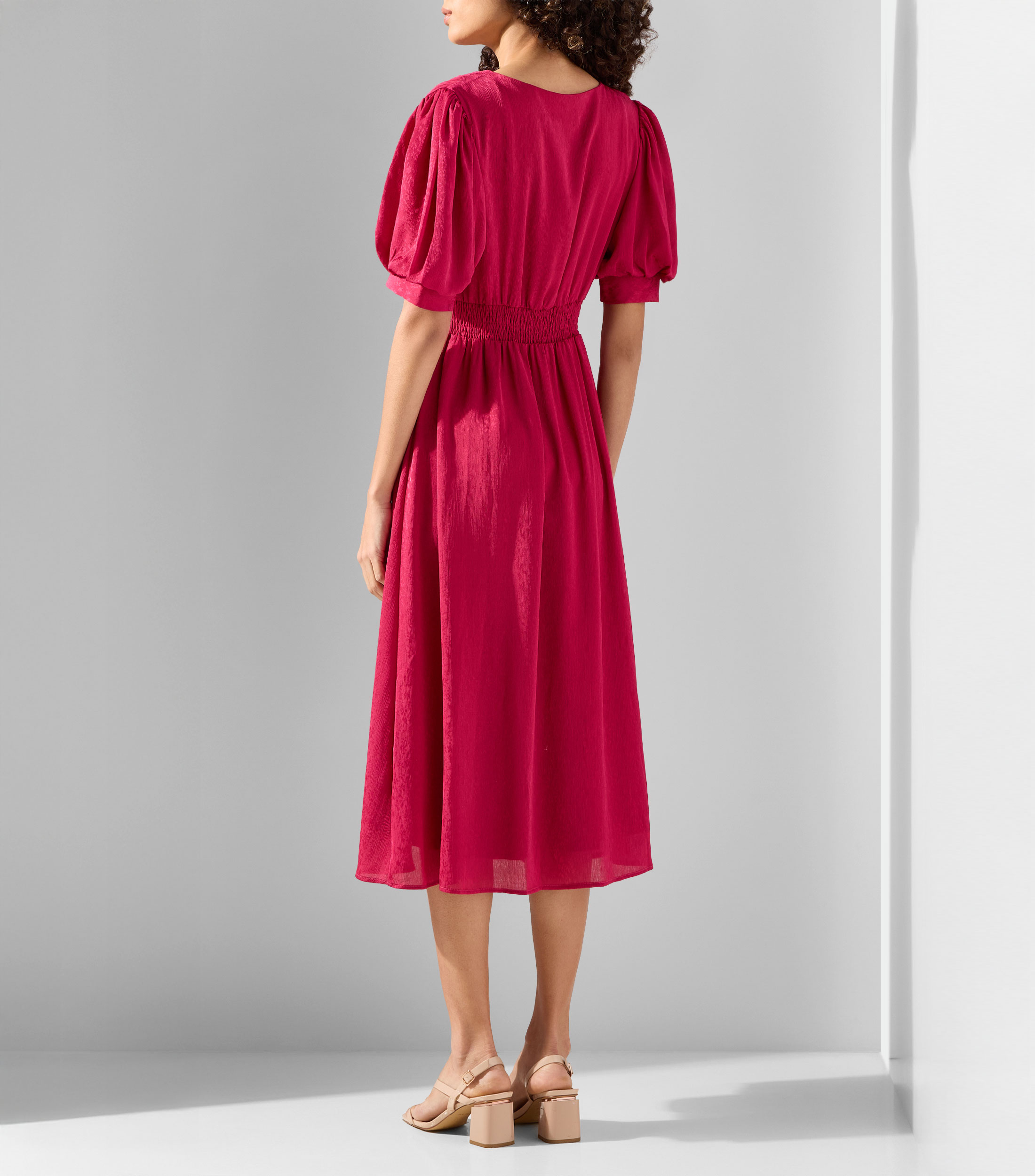 Vestido midi con estampado Micaela Mujer