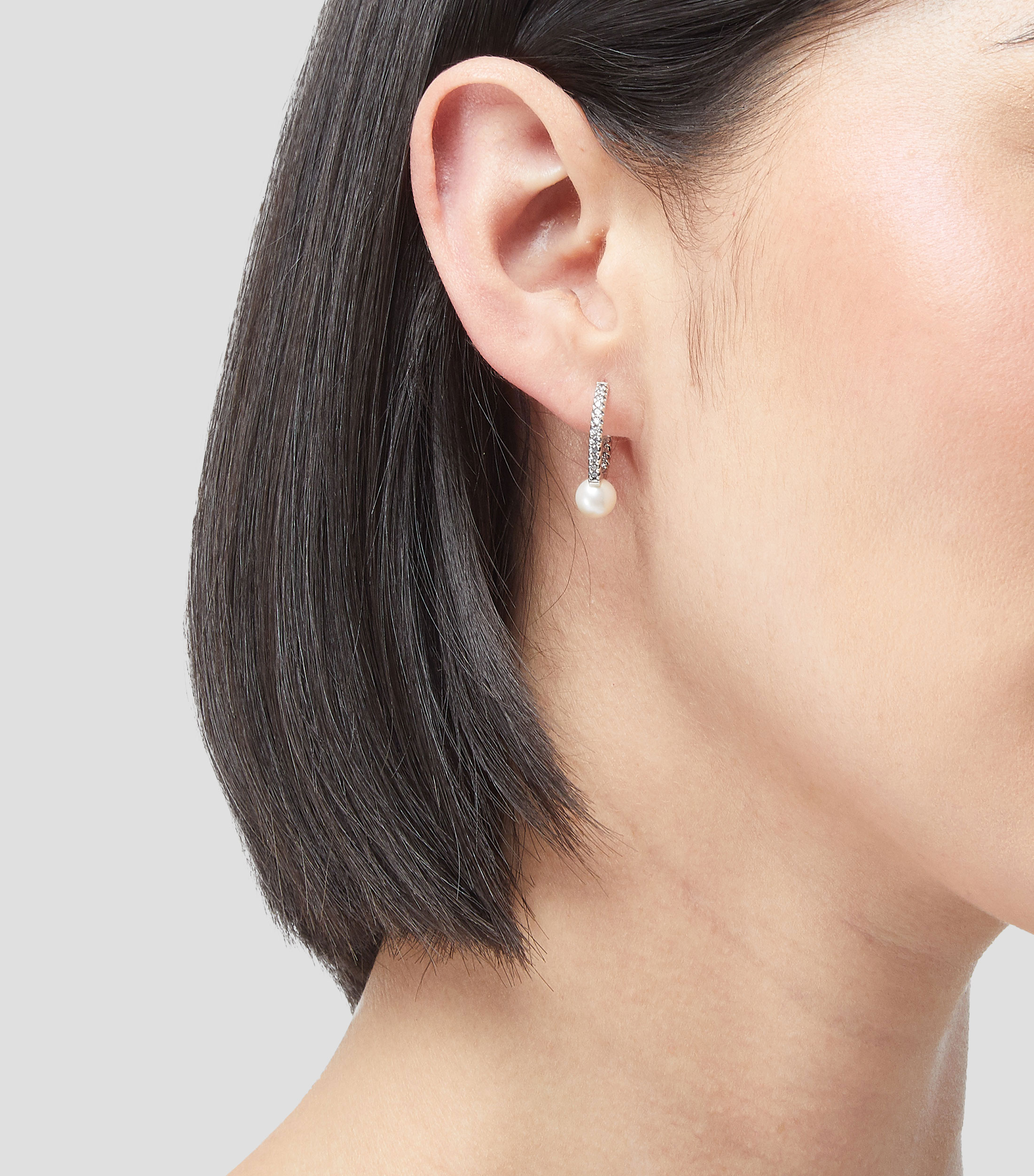 Aretes en plata y perla Mujer