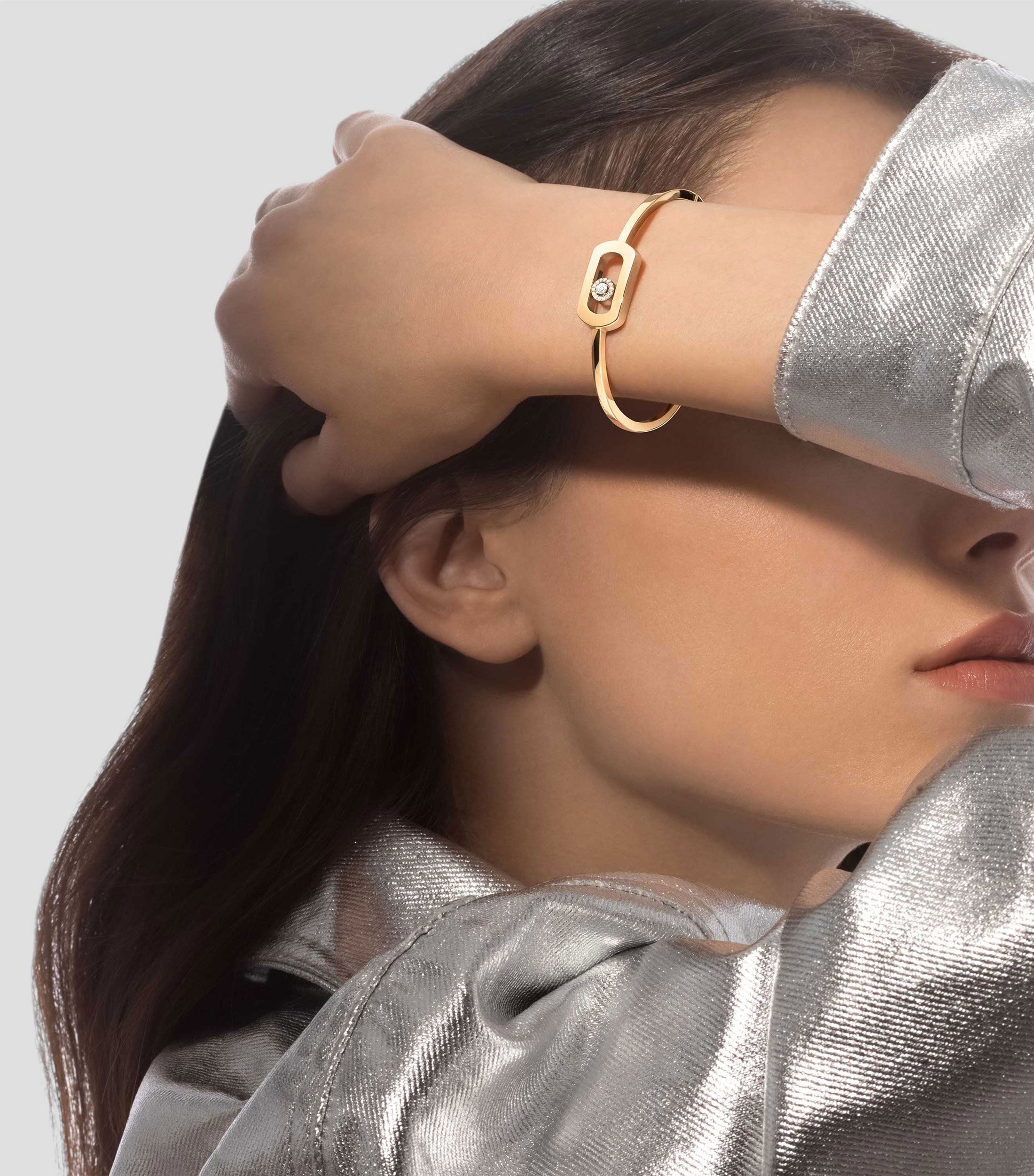 Brazalete en oro amarillo de 18 kilates con diamantes So Move Mujer