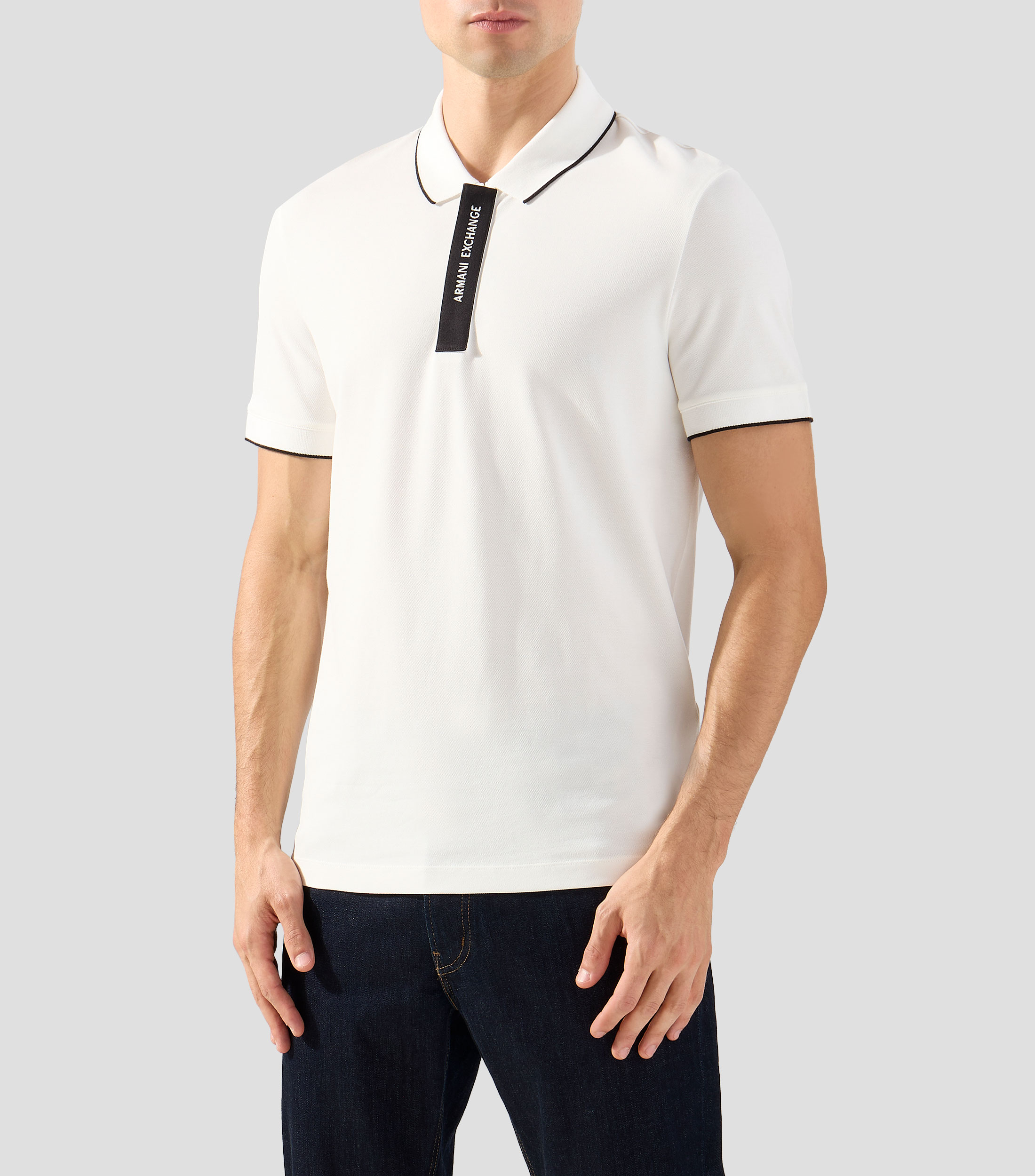 Playera tipo polo con manga corta lisa Hombre