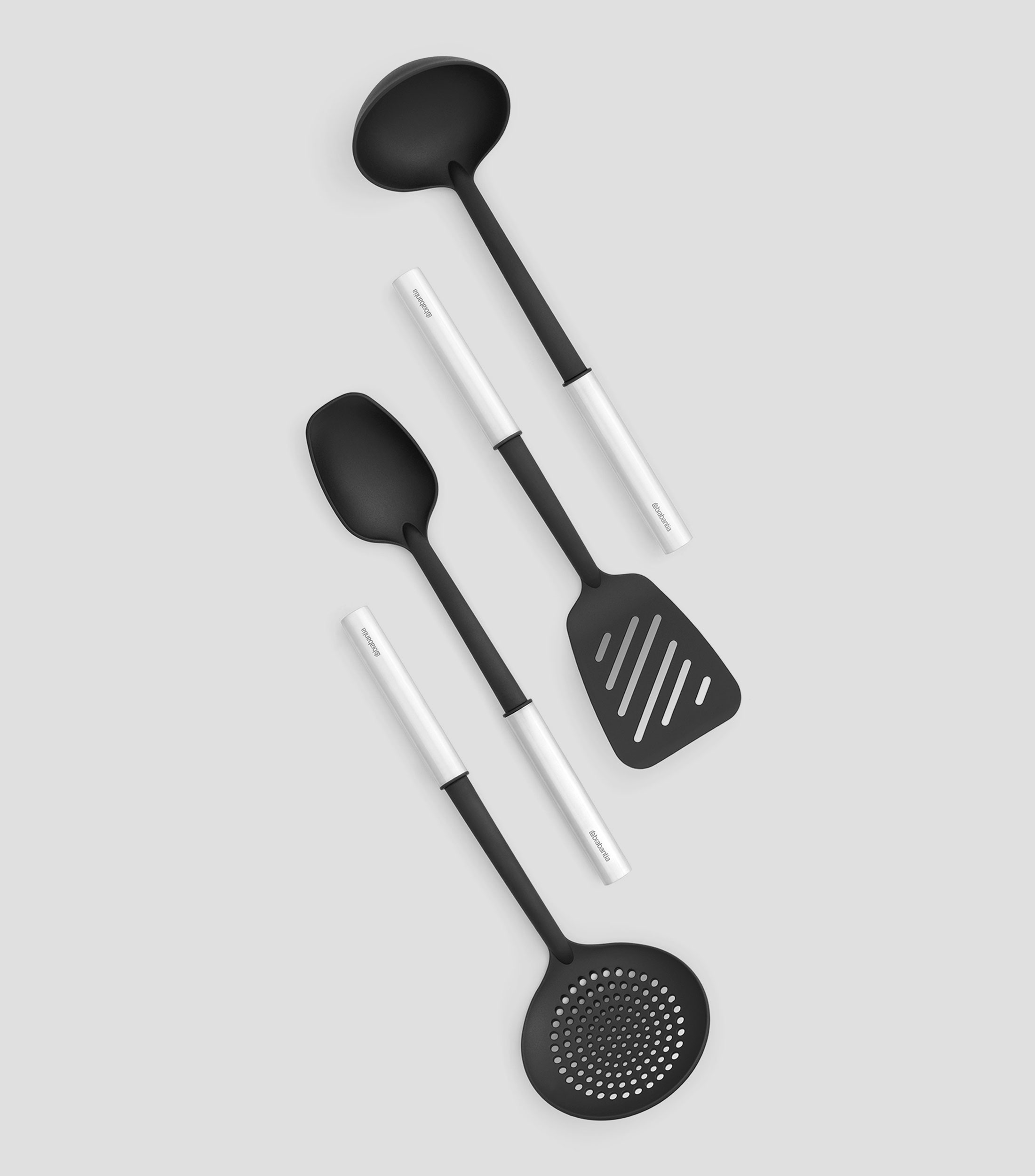 Set 4 Utensilios Profile Plata, Negro